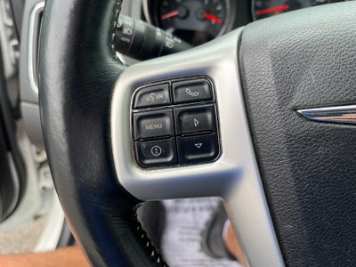 2013 Chrysler 200 S