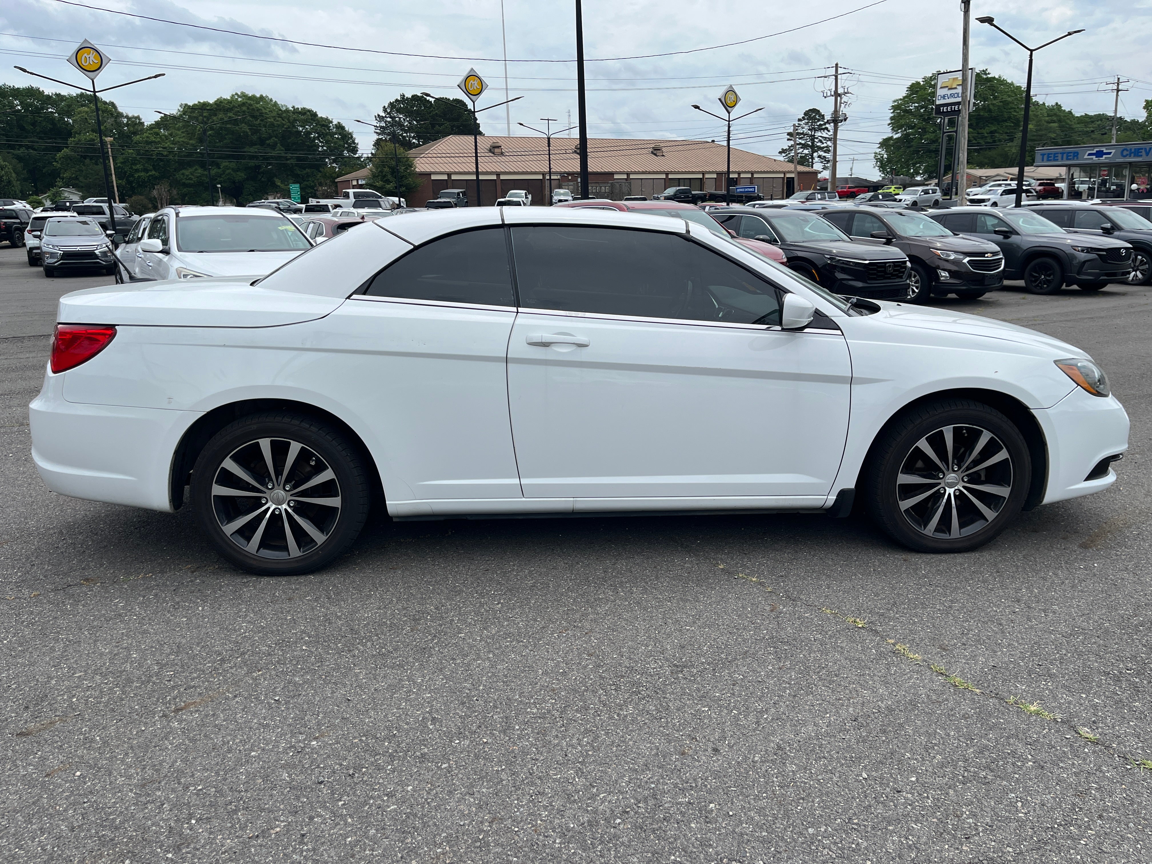 2013 Chrysler 200 S