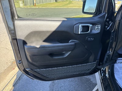 2022 Jeep Wrangler Base