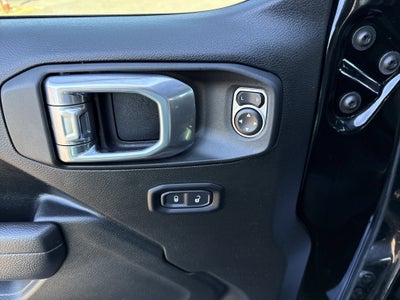 2022 Jeep Wrangler Base