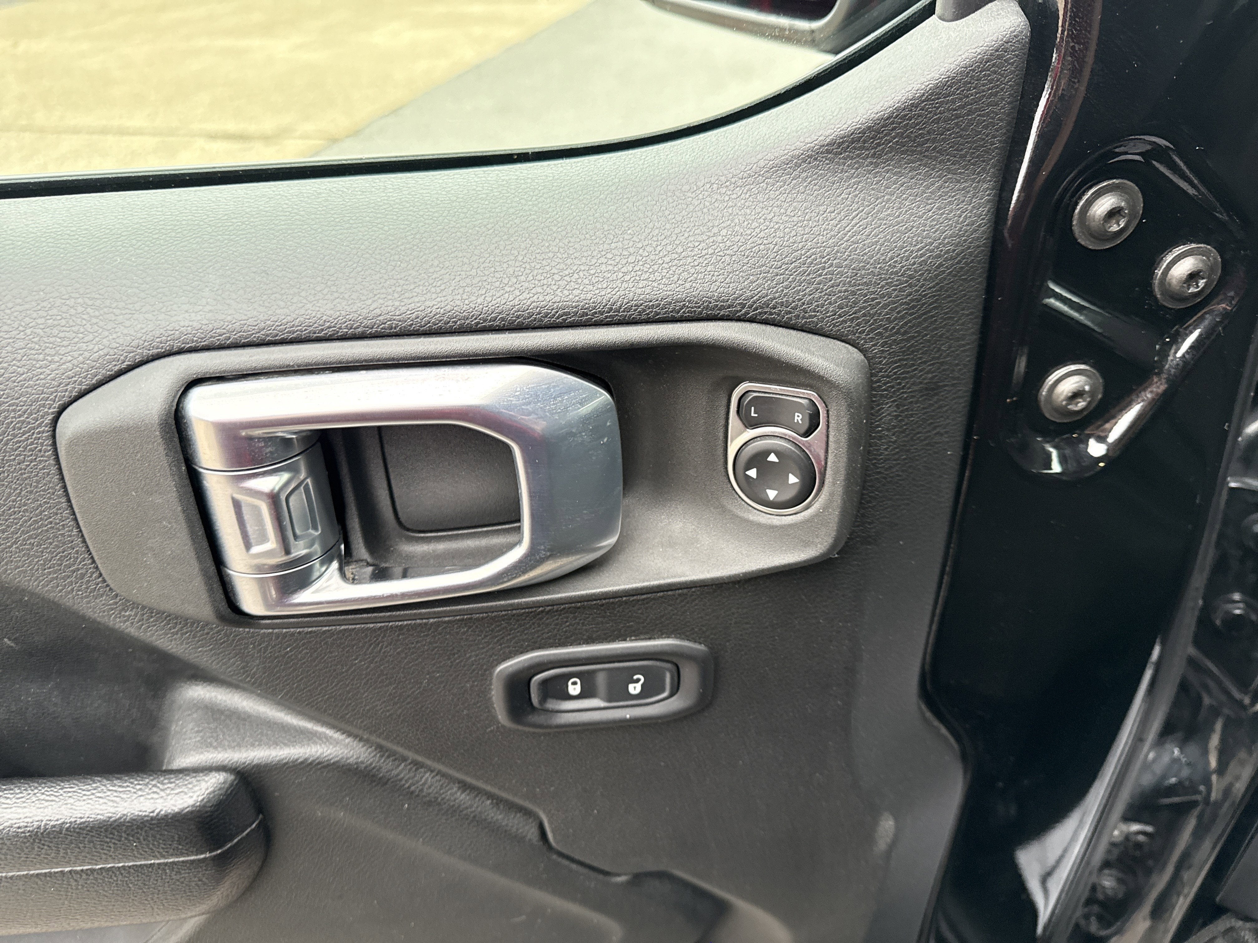 2022 Jeep Wrangler Base