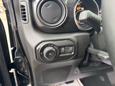 2022 Jeep Wrangler Base