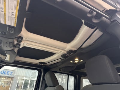 2022 Jeep Wrangler Base