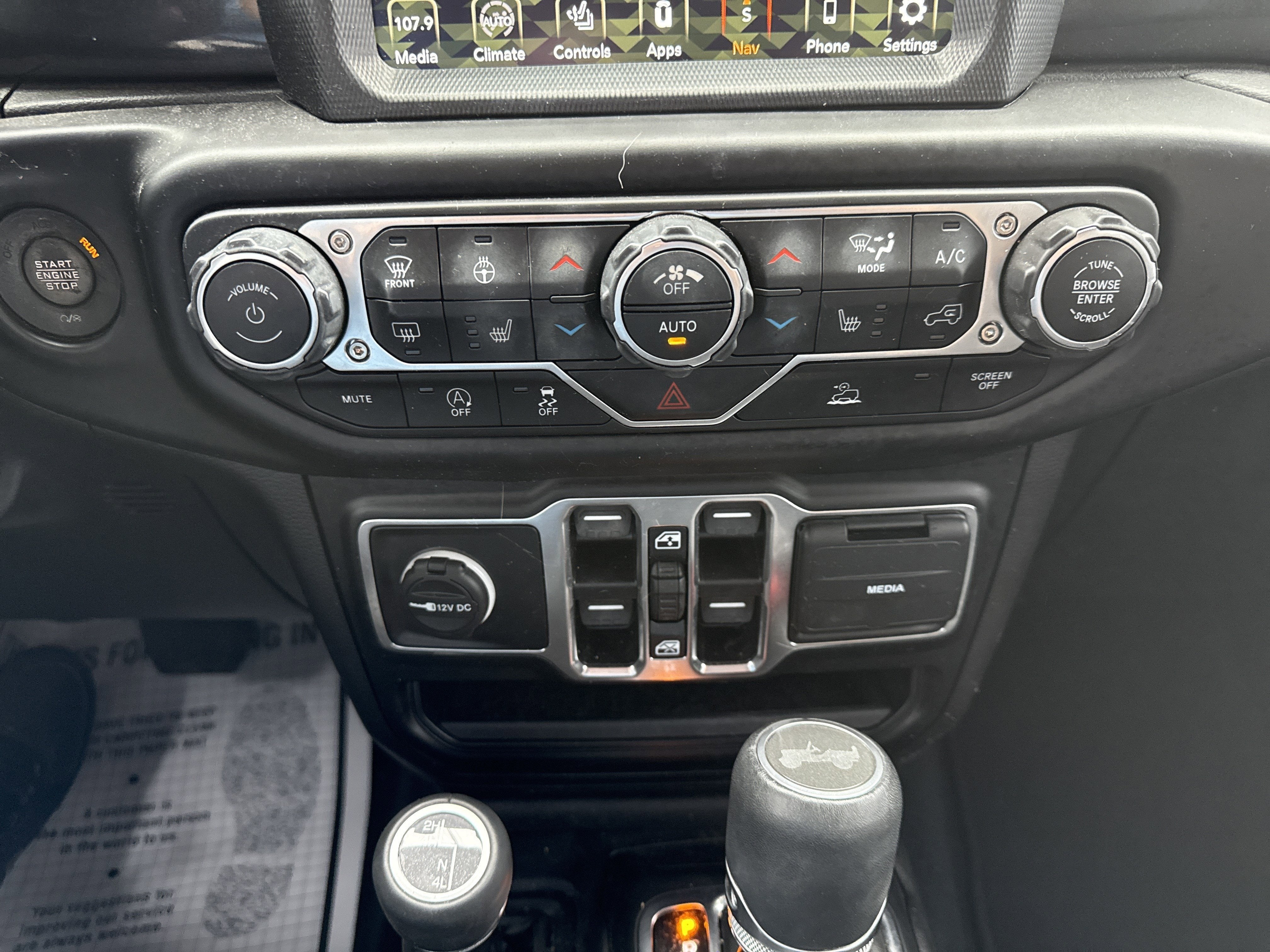 2022 Jeep Wrangler Base