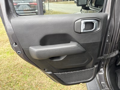 2022 Jeep Wrangler Base