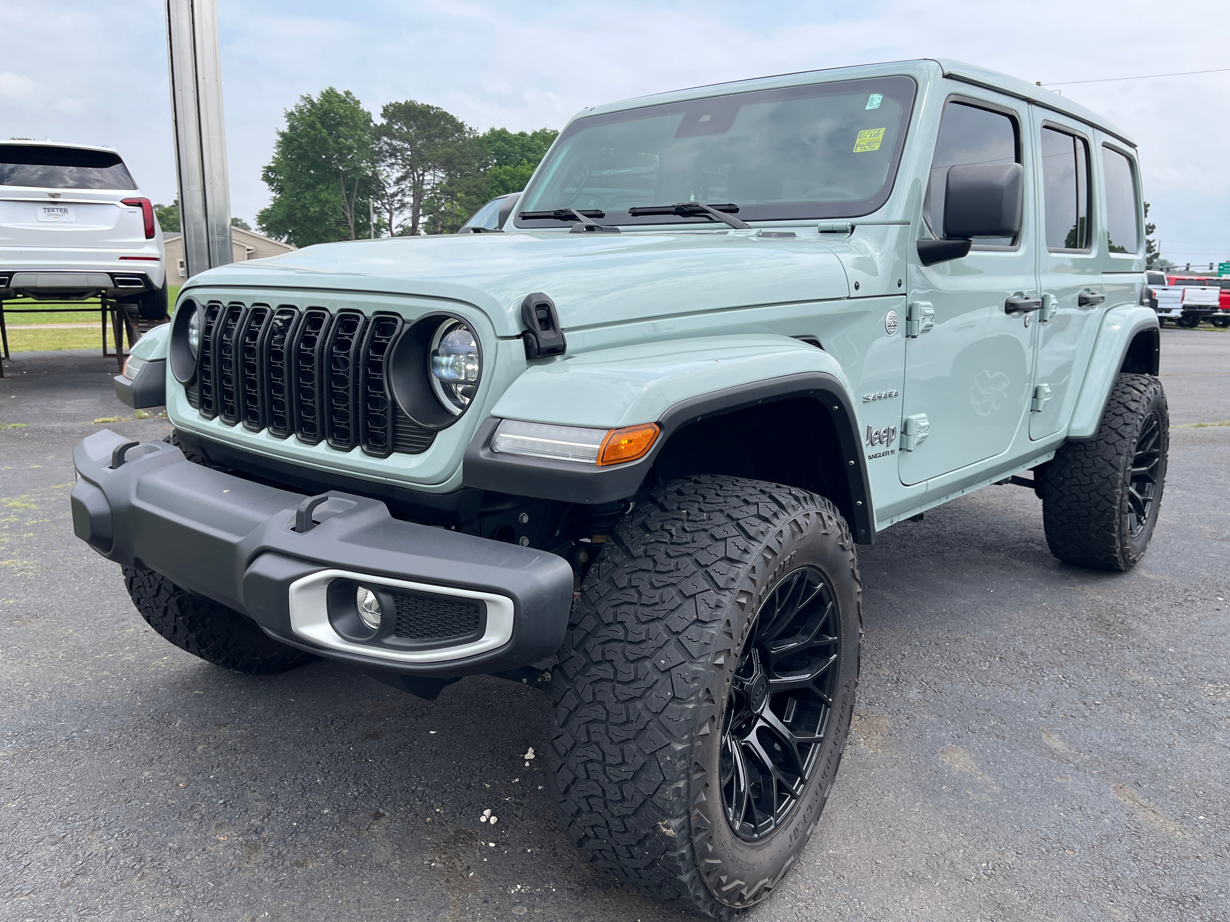 2024 Jeep Wrangler Sahara