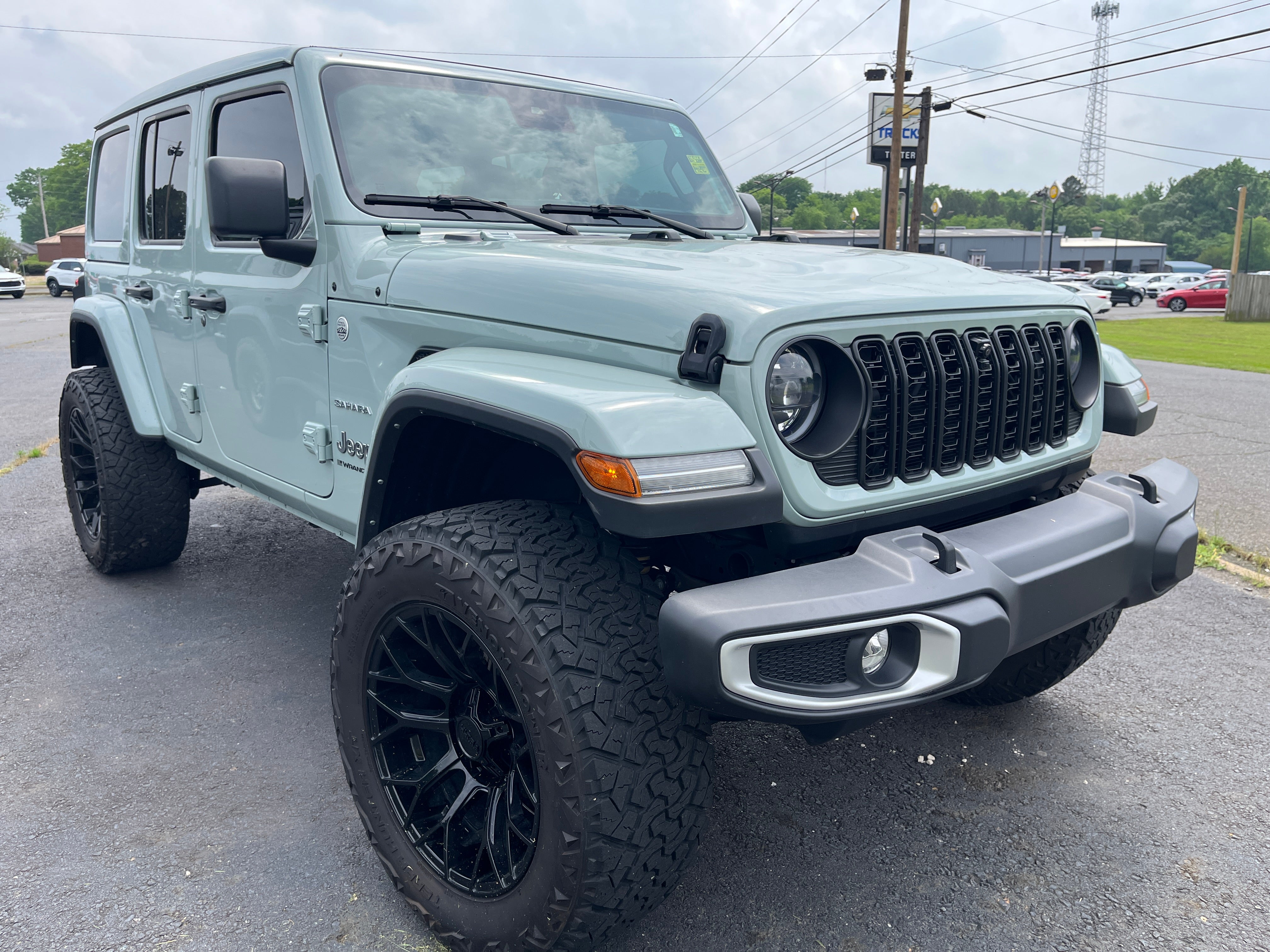 2024 Jeep Wrangler Sahara