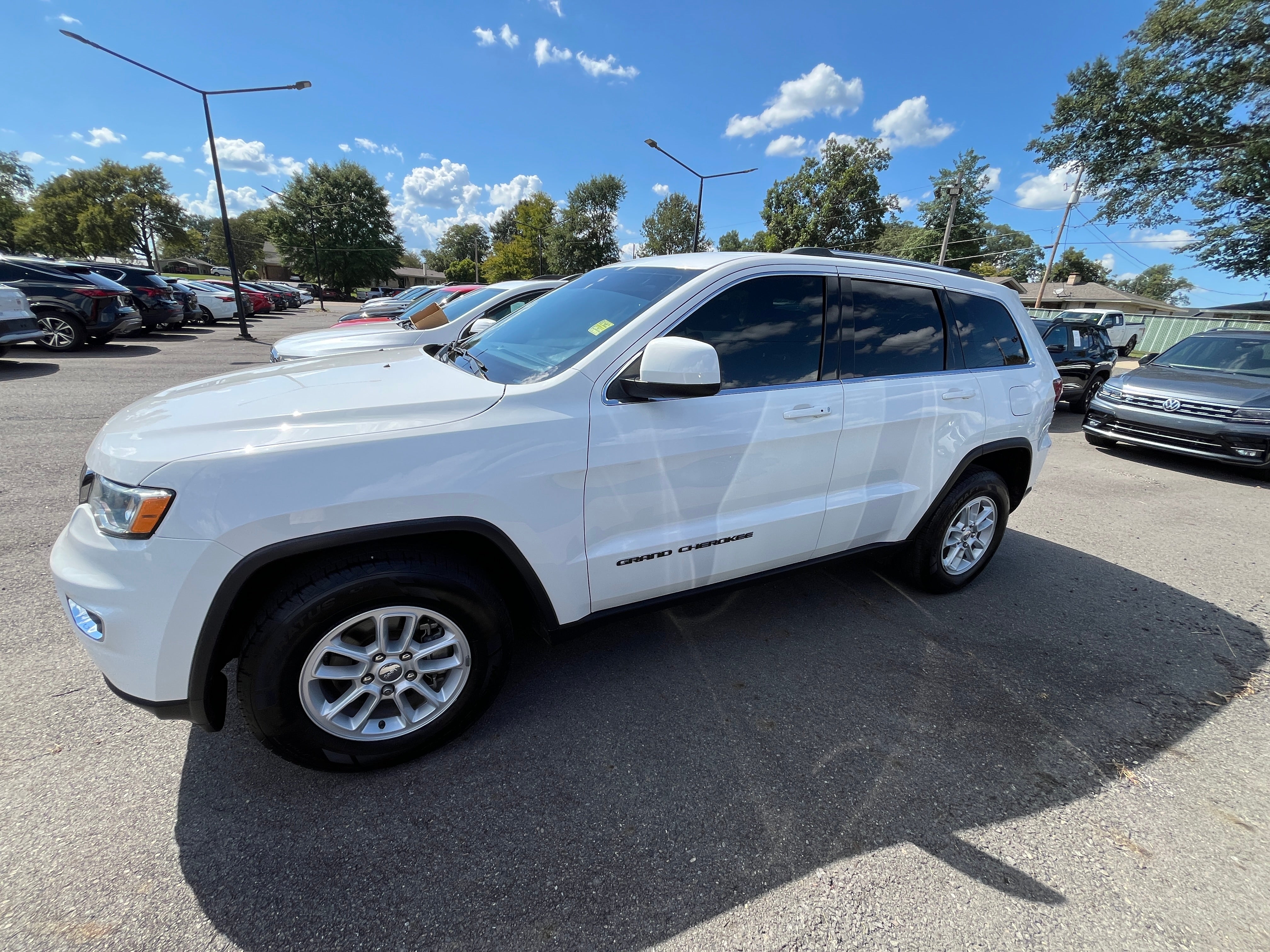 2020 Jeep Grand Cherokee Laredo E