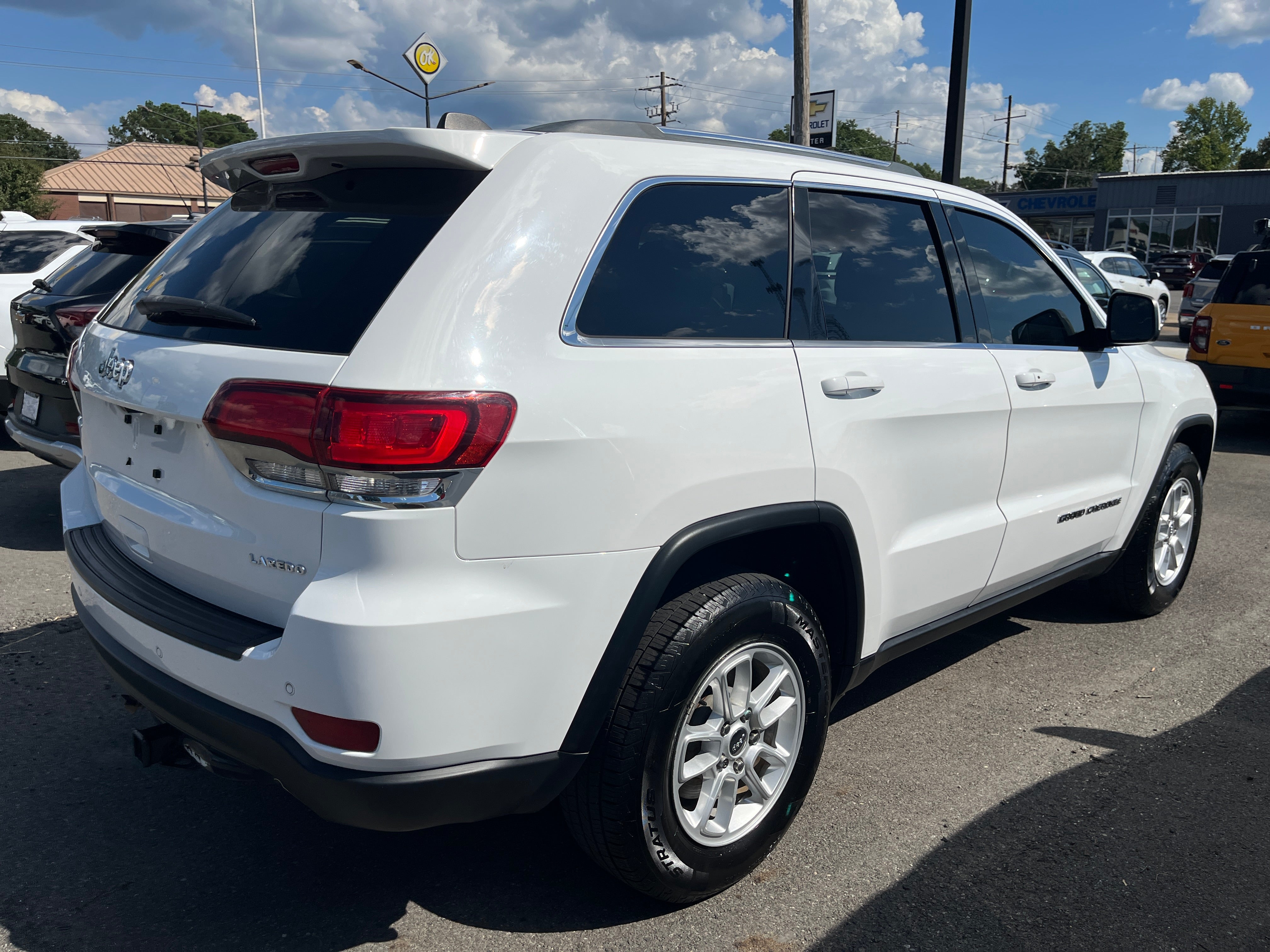 2020 Jeep Grand Cherokee Laredo E