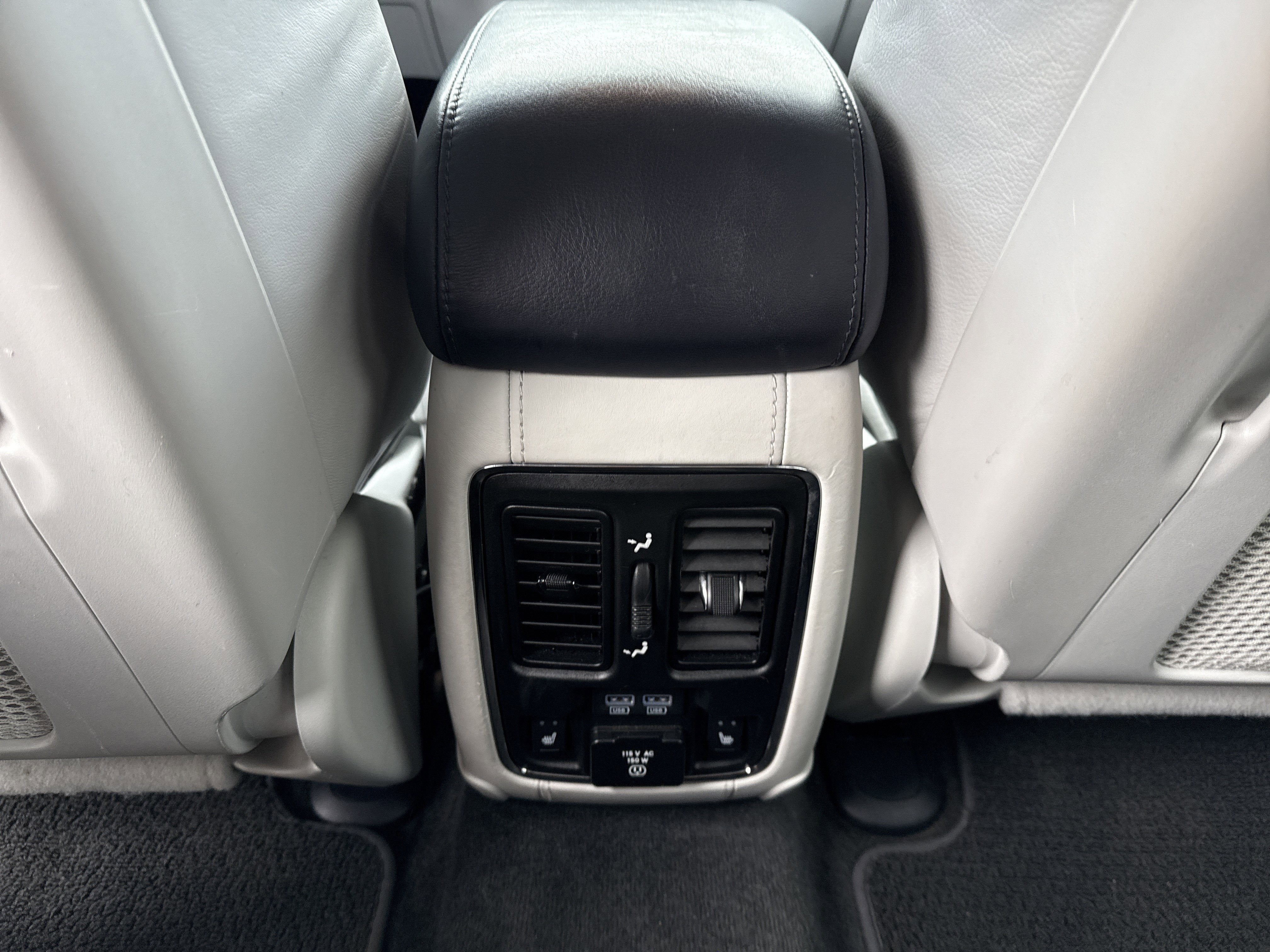 2018 Jeep Grand Cherokee Summit