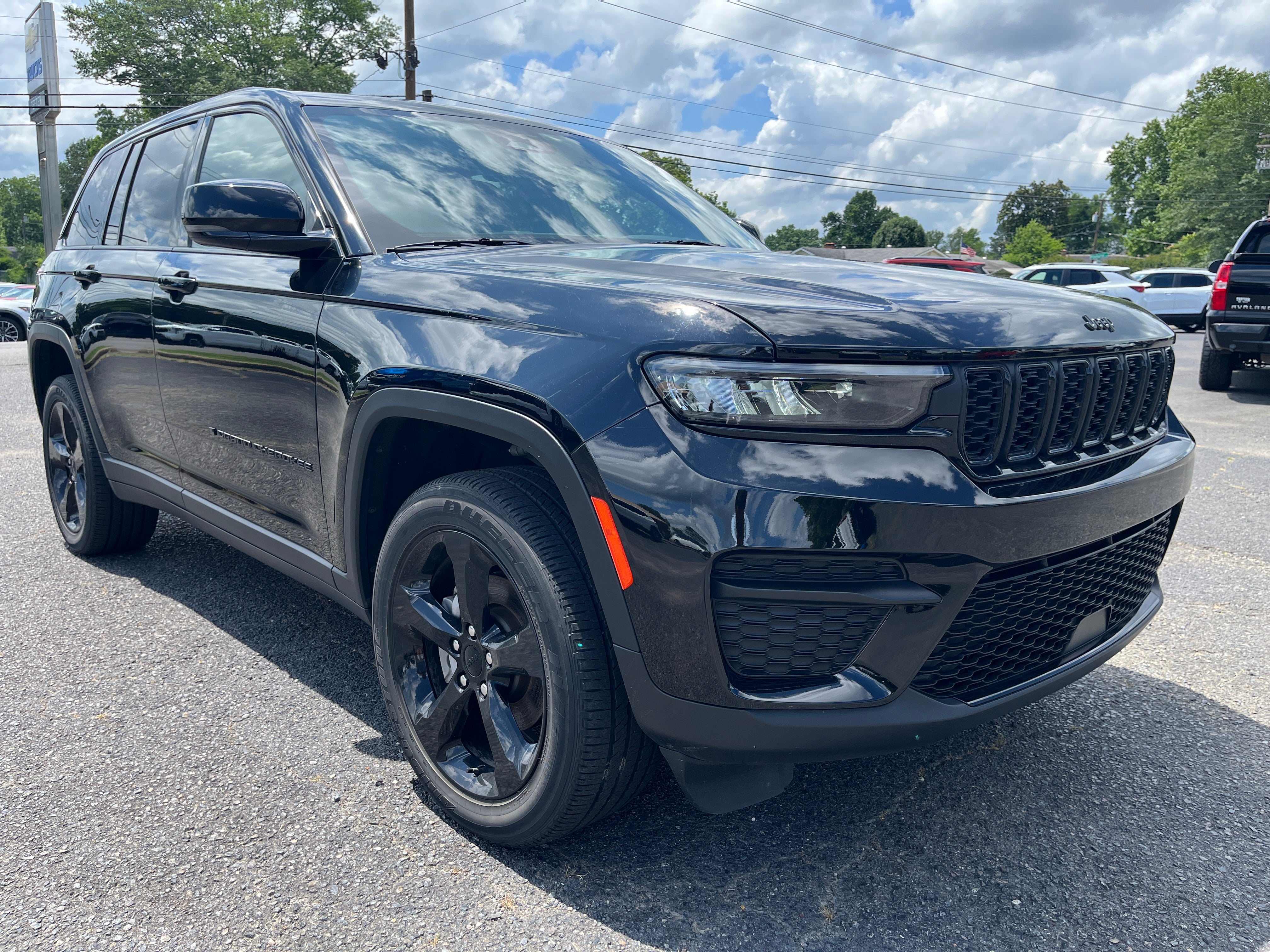 2023 Jeep Grand Cherokee Altitude