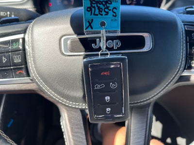 2022 Jeep Grand Cherokee Overland