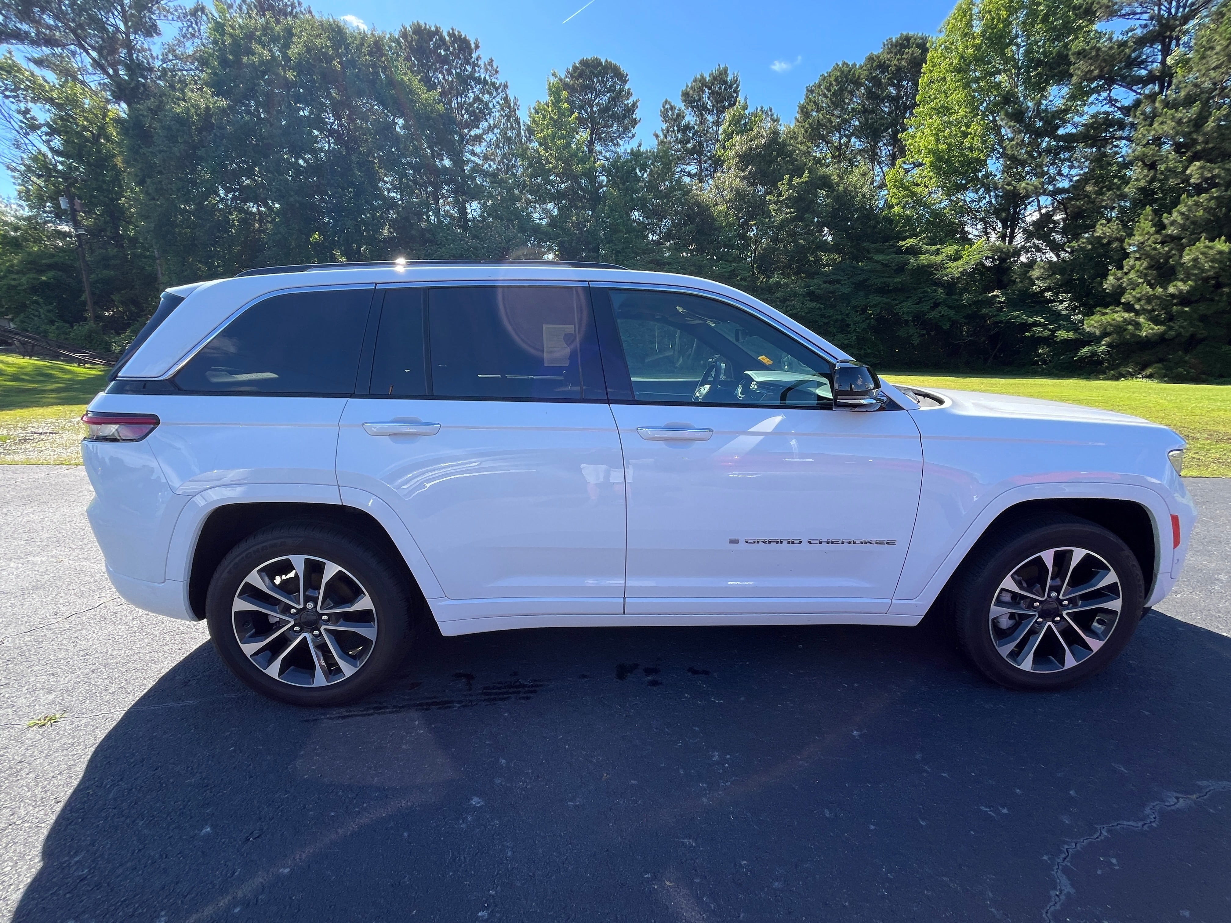 2022 Jeep Grand Cherokee Overland