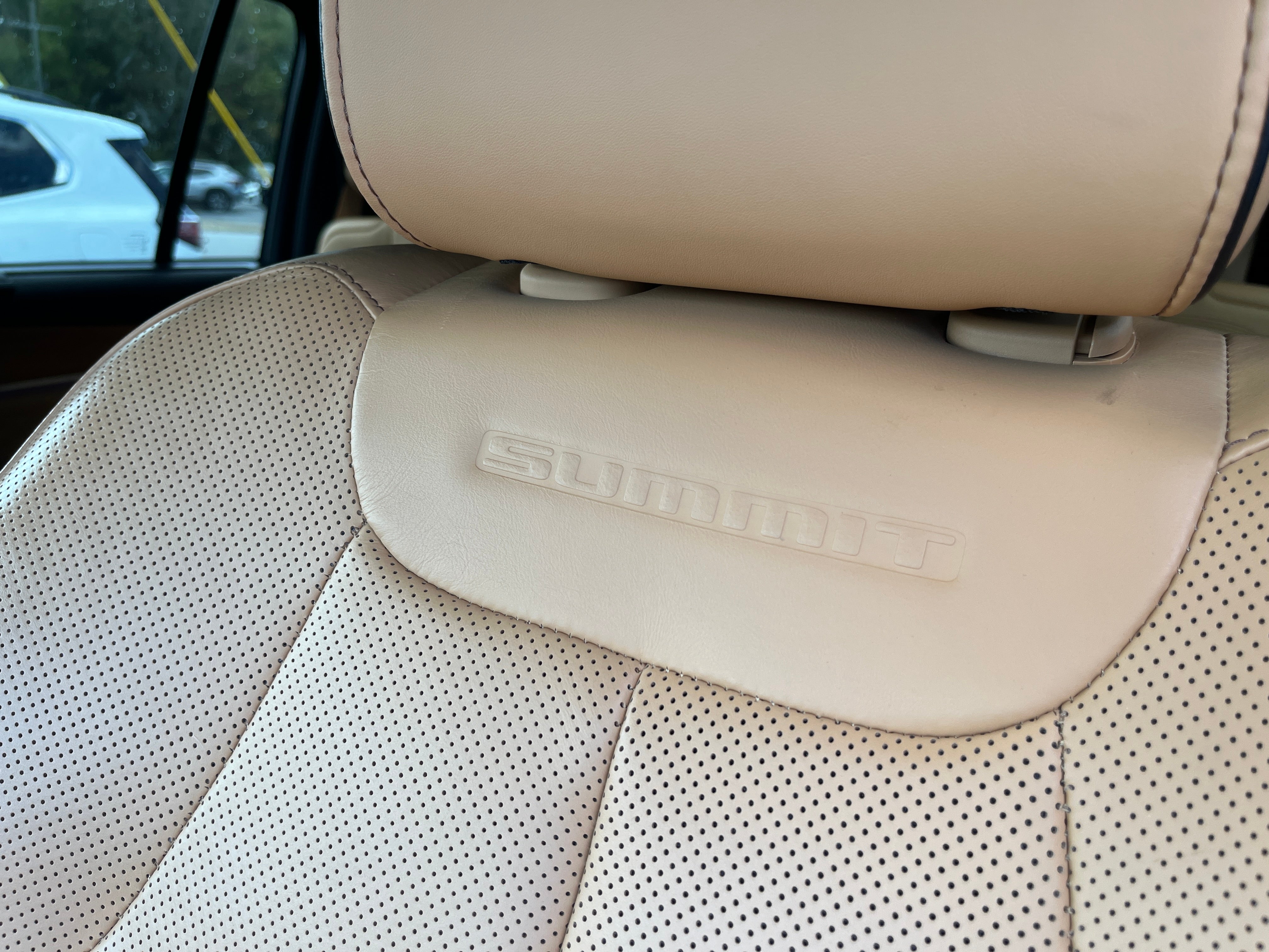 2023 Jeep Grand Cherokee L Summit Reserve