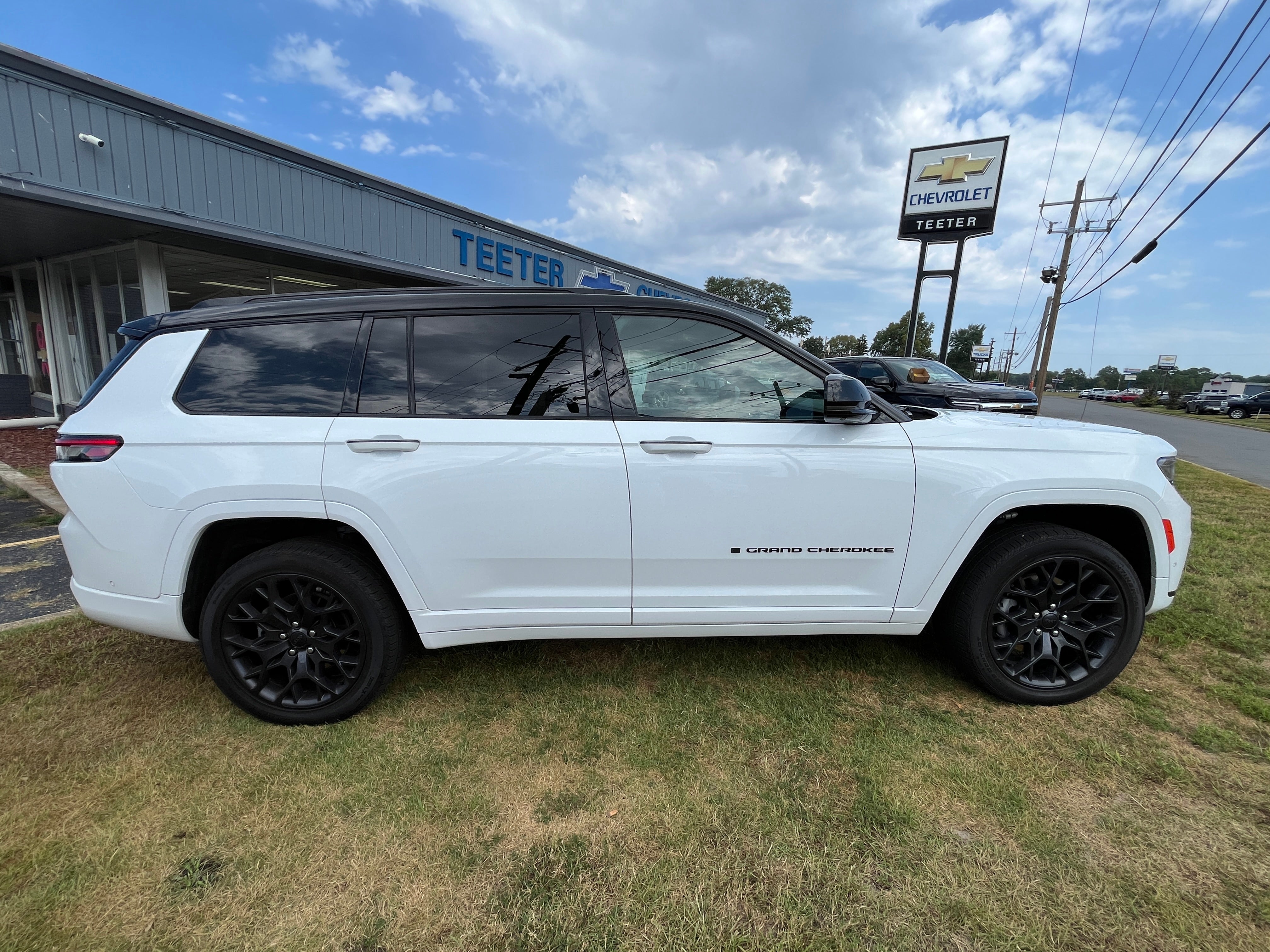 2023 Jeep Grand Cherokee L Summit Reserve