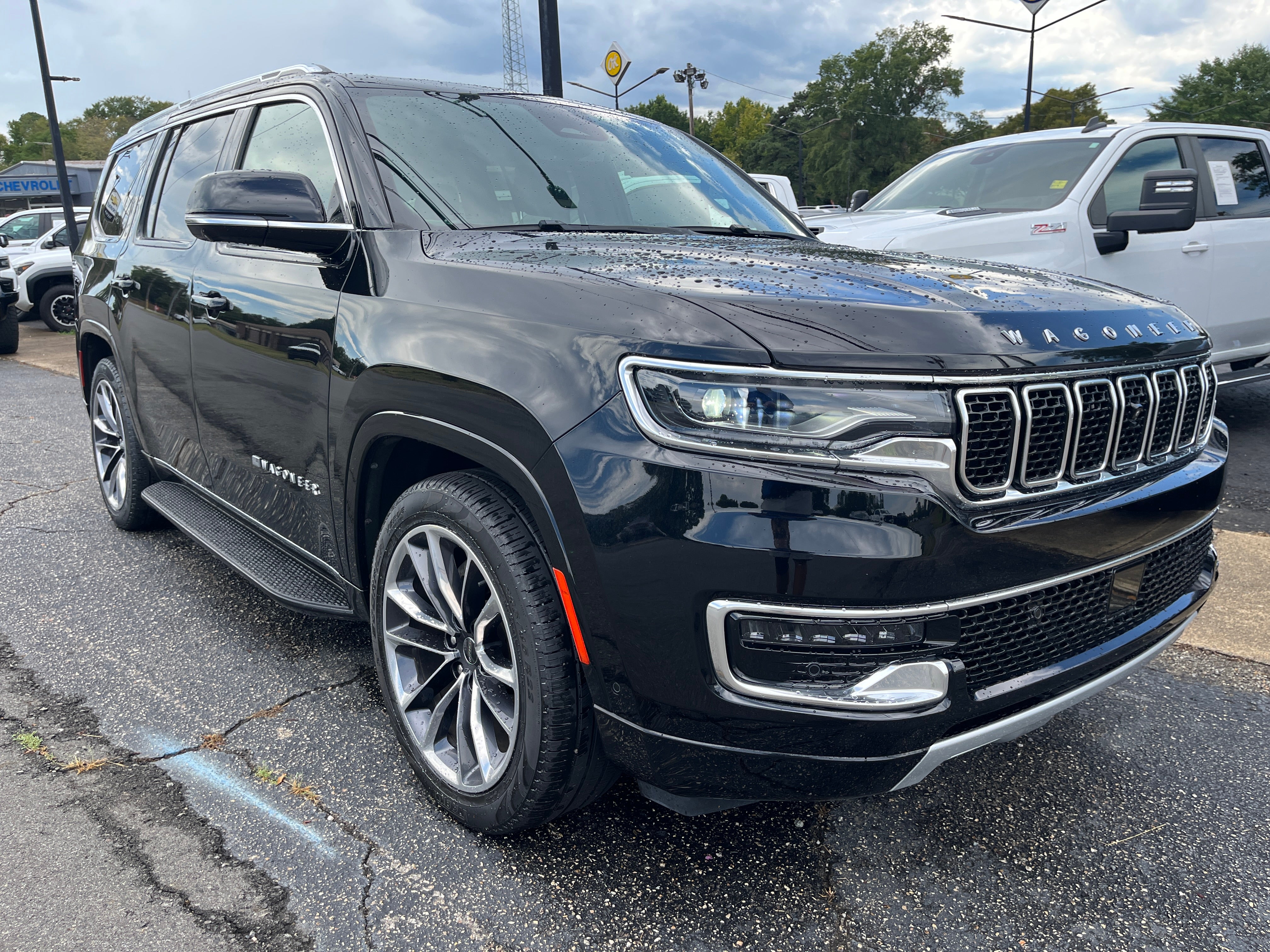 2023 Jeep Wagoneer Series II