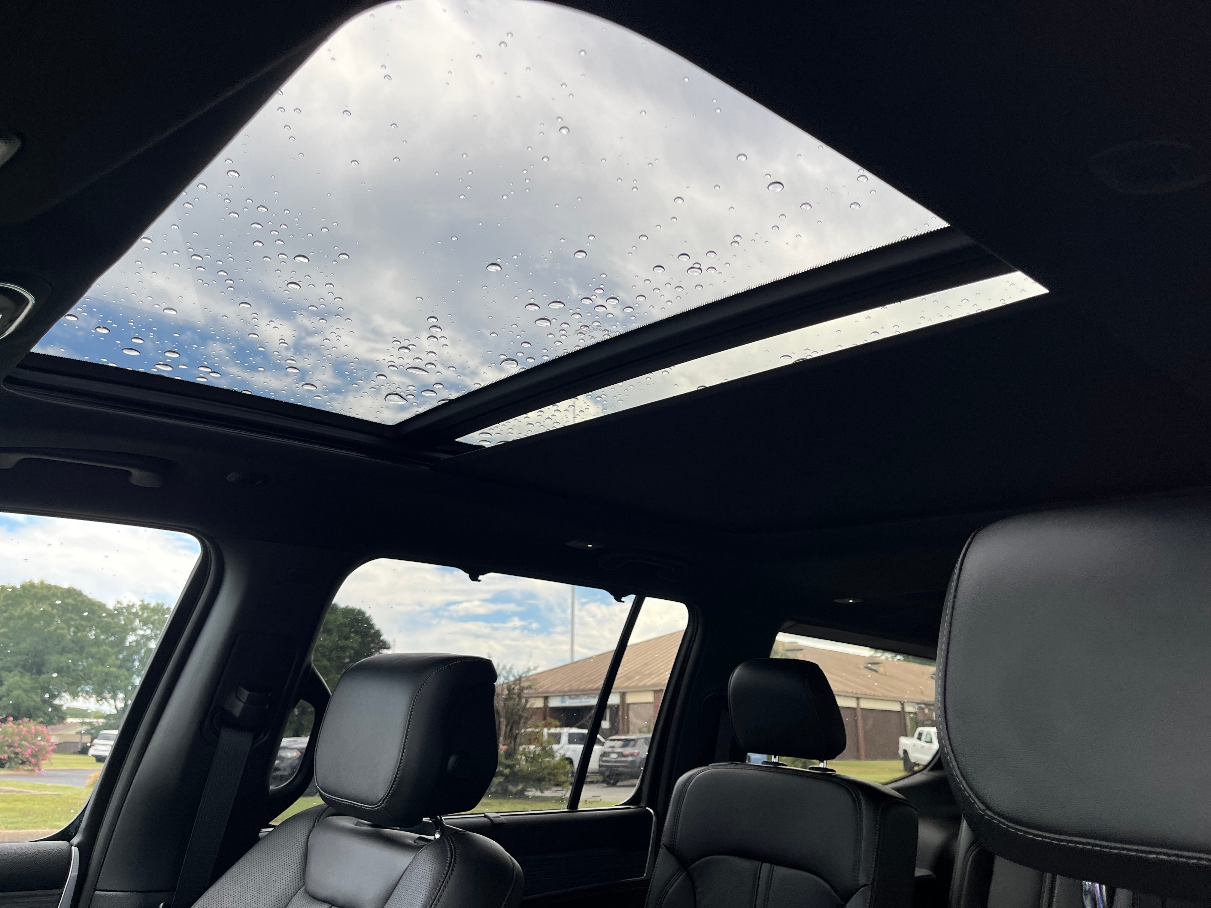 2023 Jeep Wagoneer Series II
