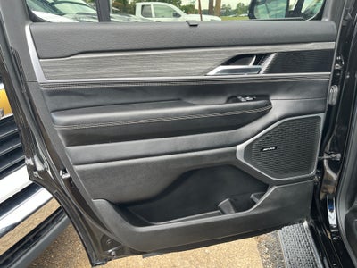 2023 Jeep Wagoneer Series II