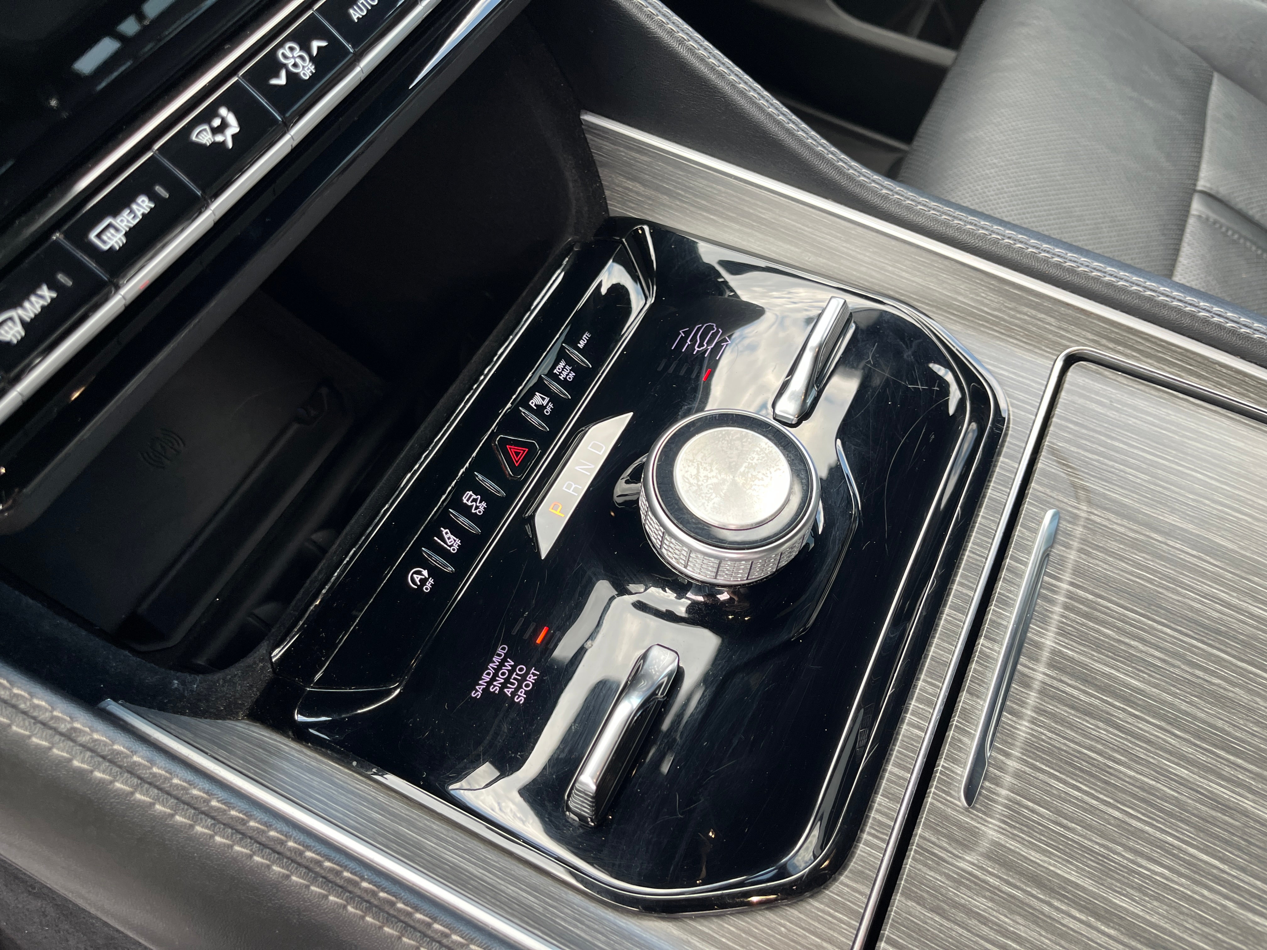 2024 Jeep Wagoneer Series III