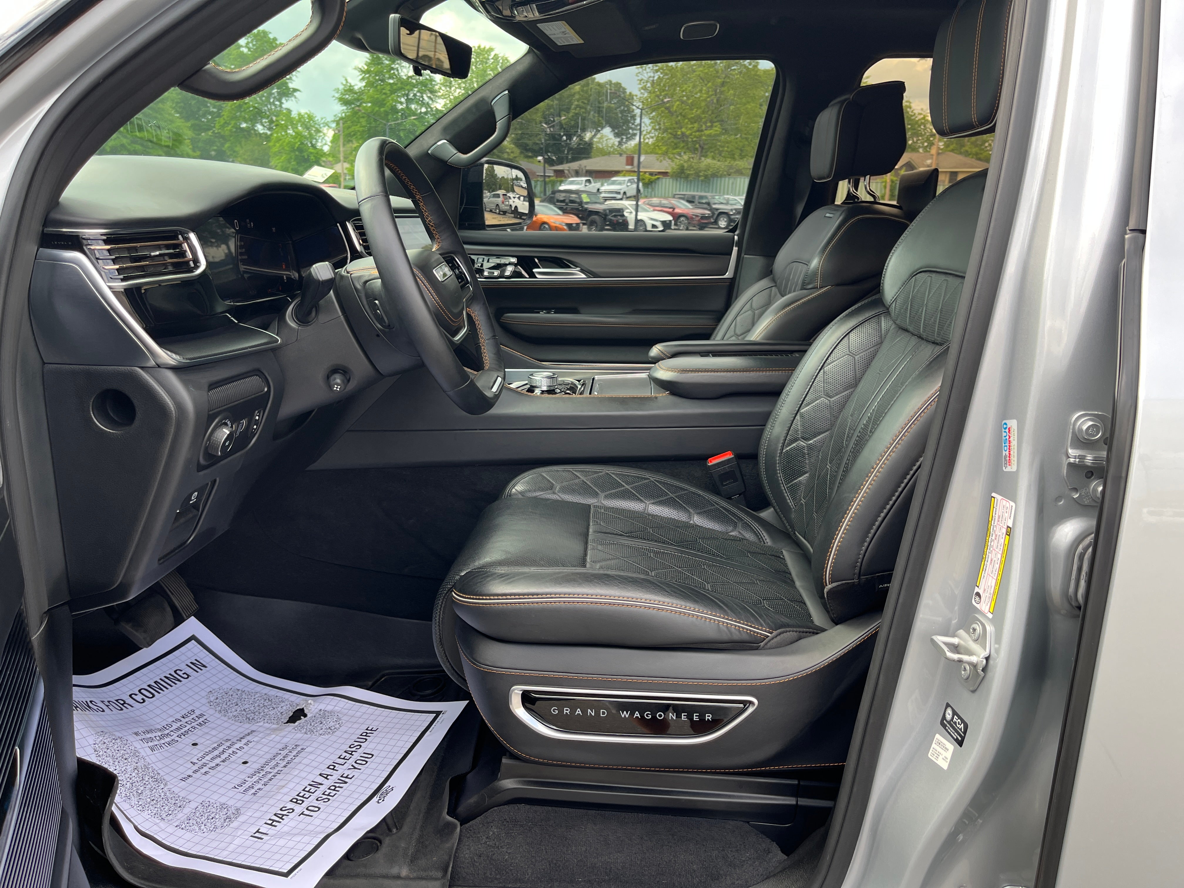 2023 Jeep Grand Wagoneer Series III Obsidian