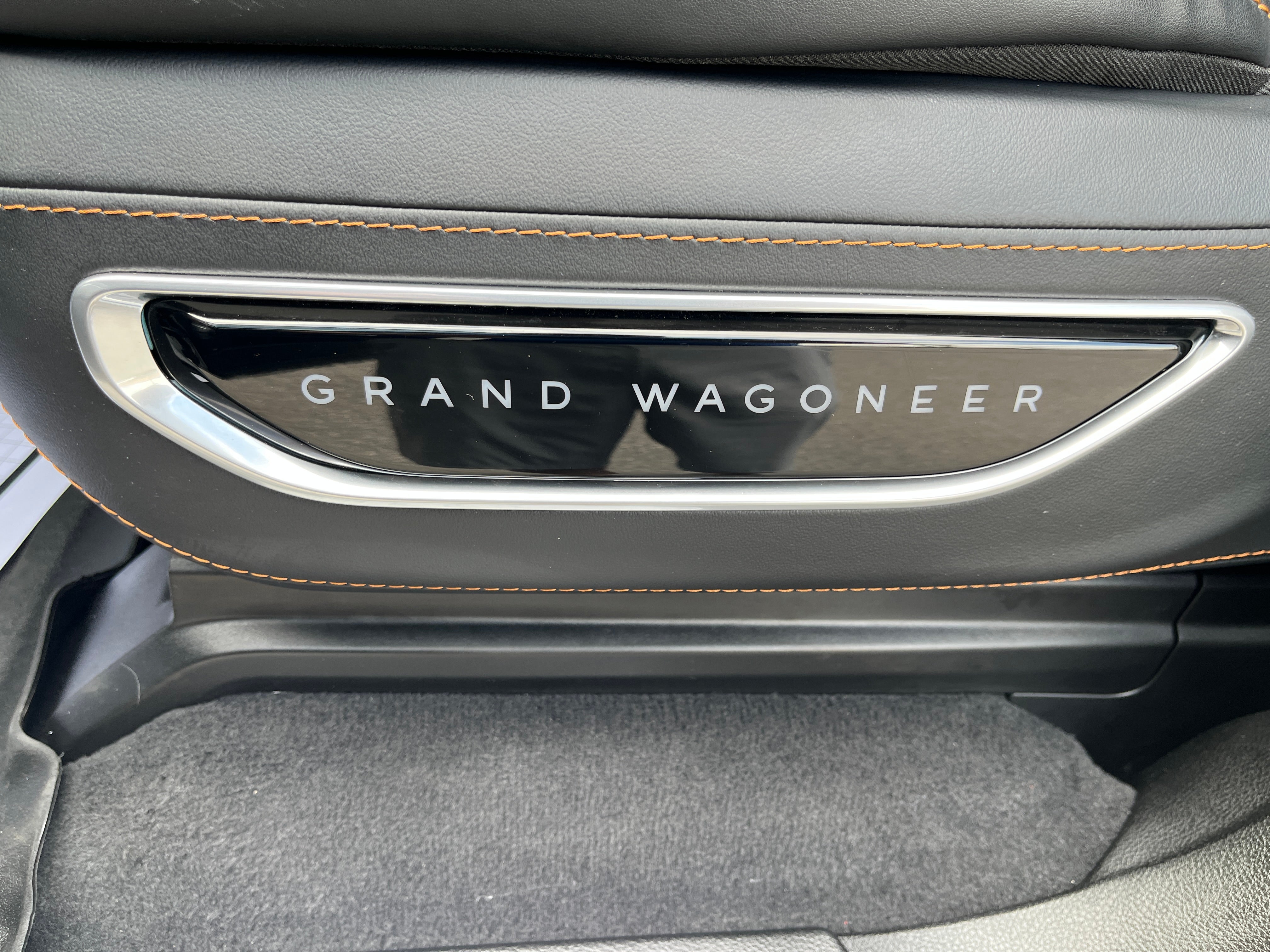 2023 Jeep Grand Wagoneer Series III Obsidian