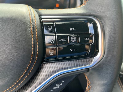 2023 Jeep Grand Wagoneer Series III Obsidian