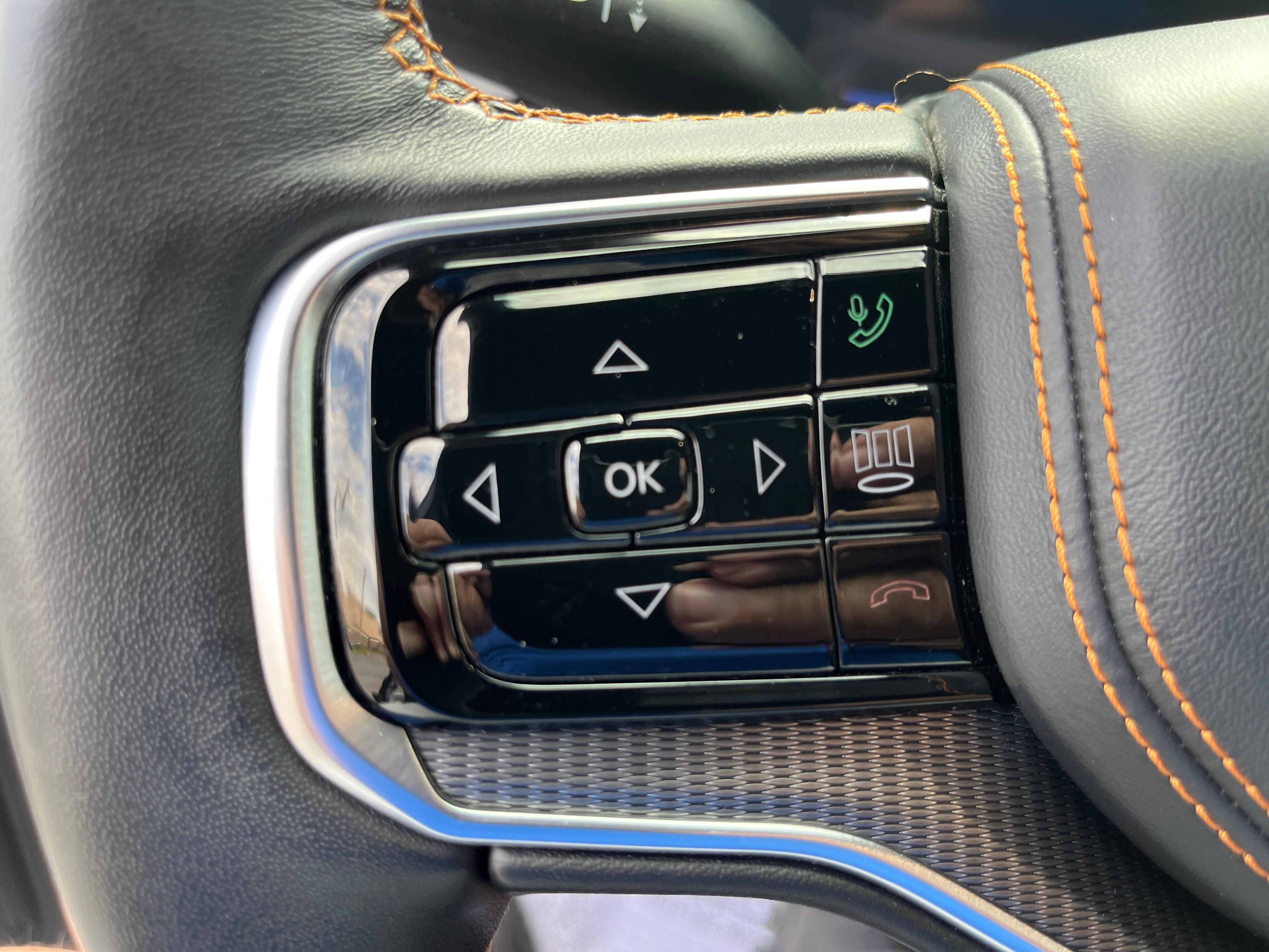 2023 Jeep Grand Wagoneer Series III Obsidian