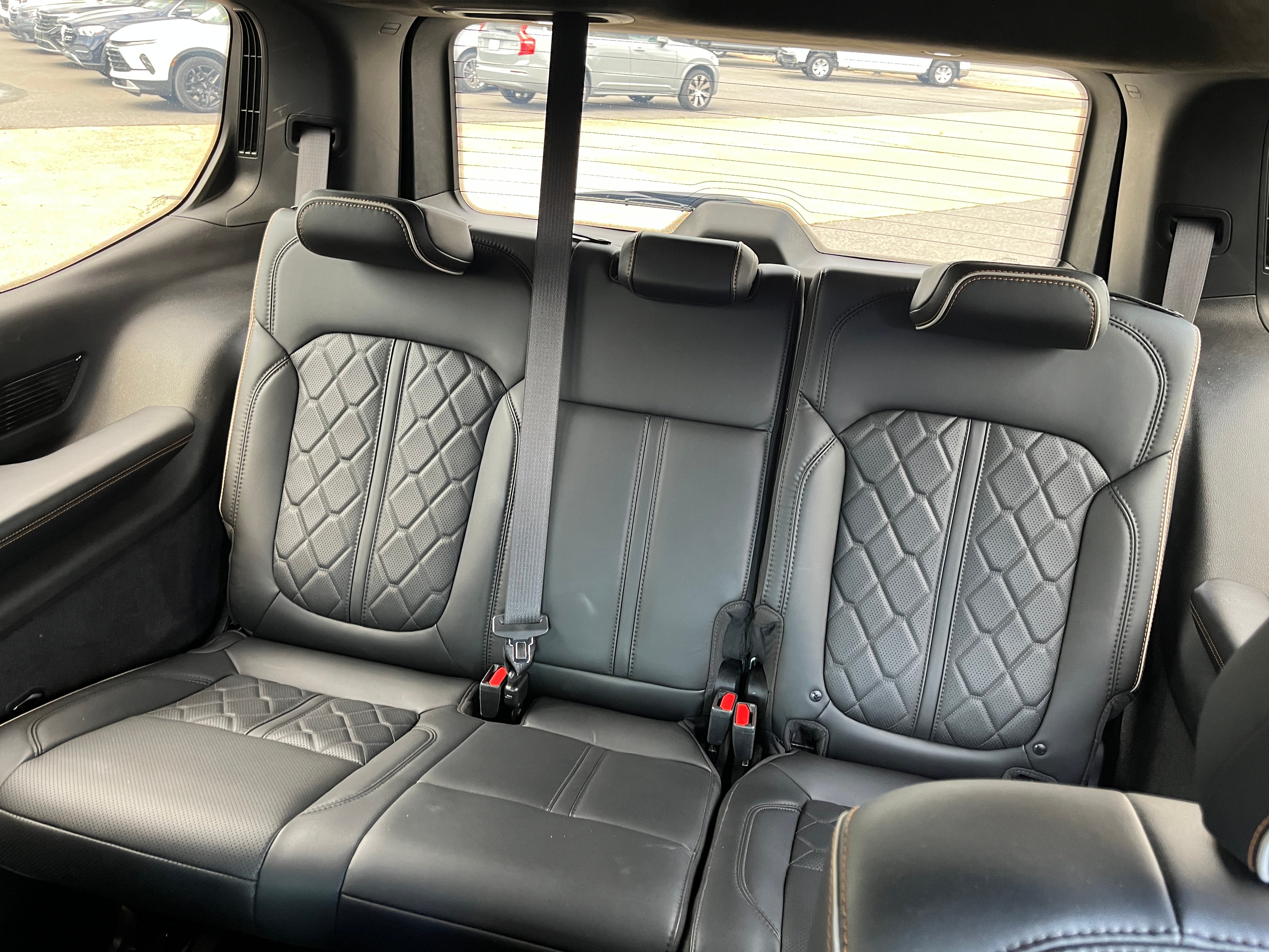 2023 Jeep Grand Wagoneer Series III Obsidian