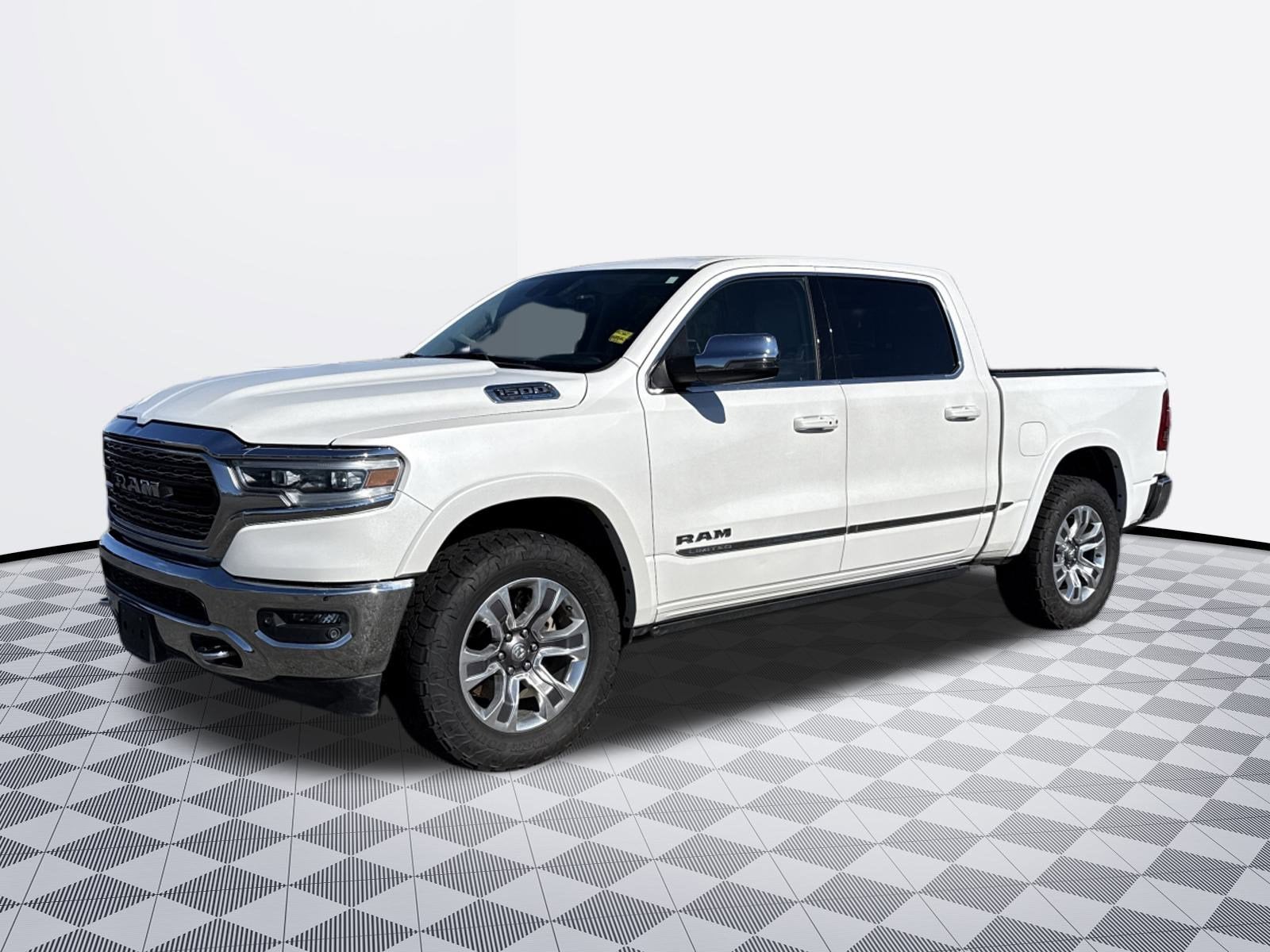 2023 RAM 1500 Base