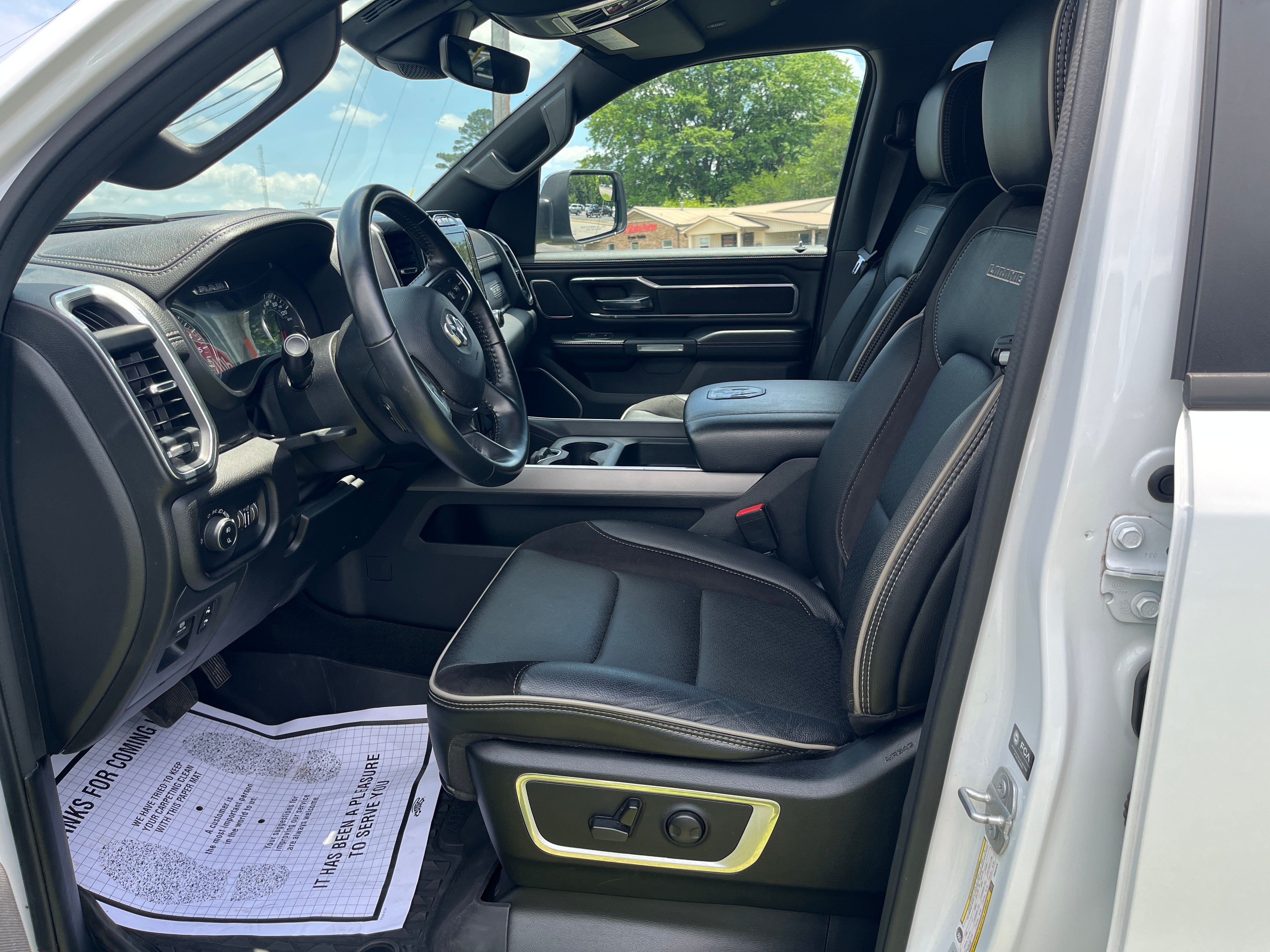 2023 RAM 1500 Laramie