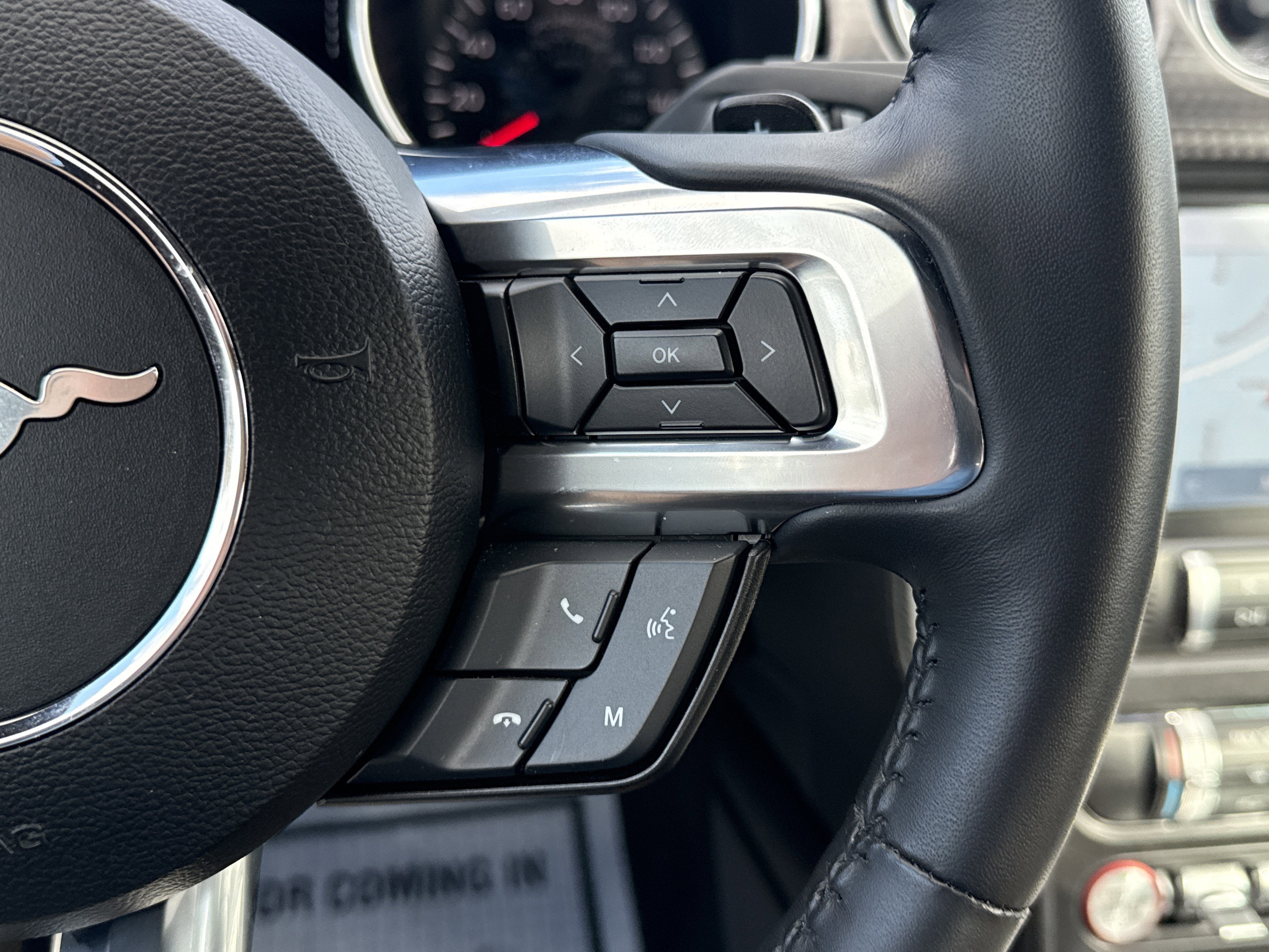 2021 Ford Mustang EcoBoost