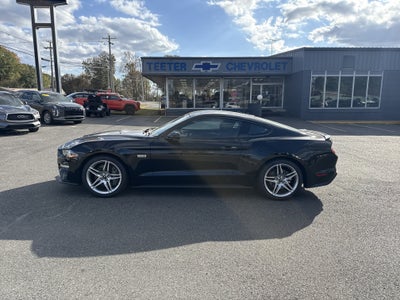 2021 Ford Mustang EcoBoost