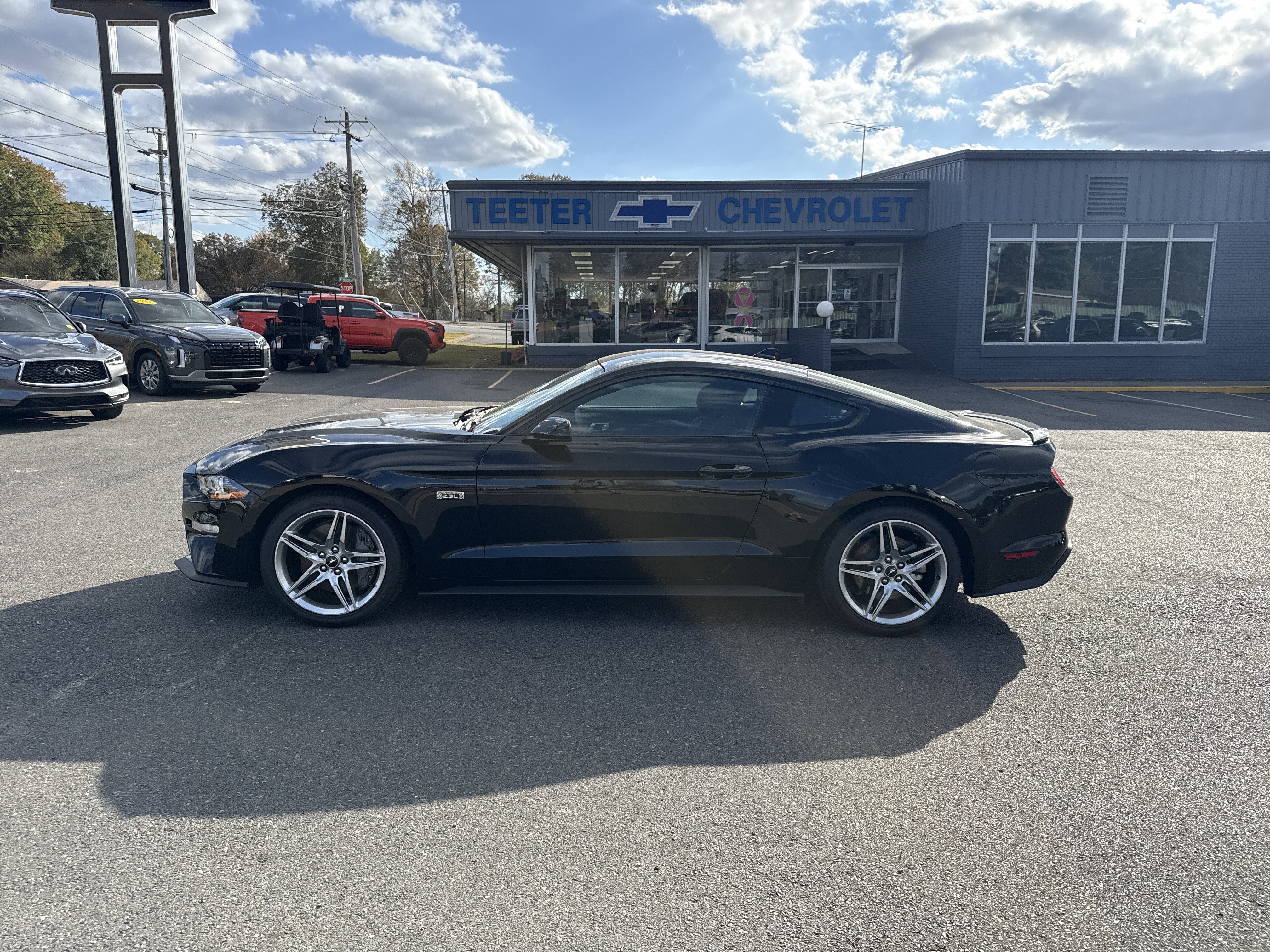 2021 Ford Mustang EcoBoost