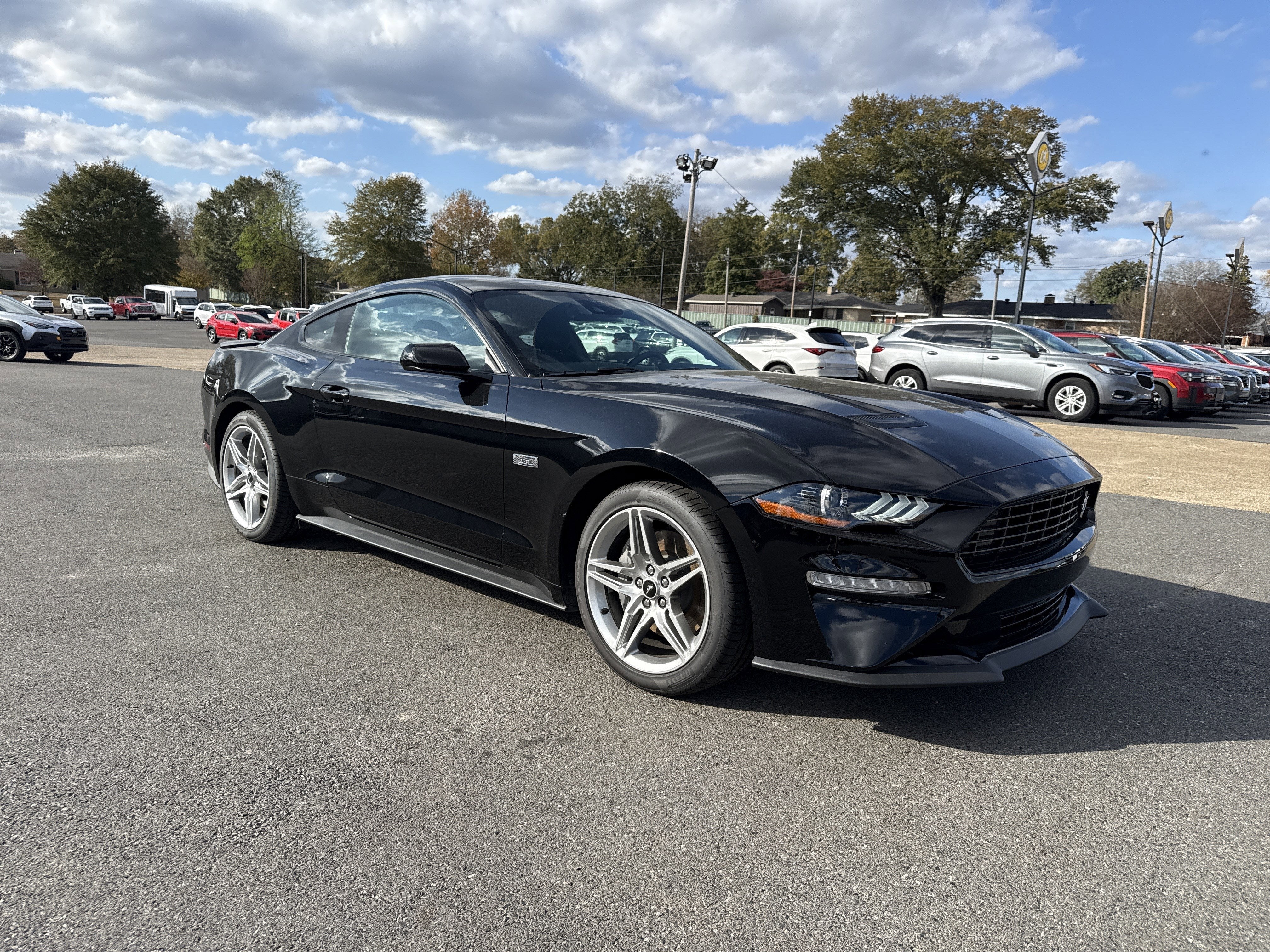 2021 Ford Mustang EcoBoost