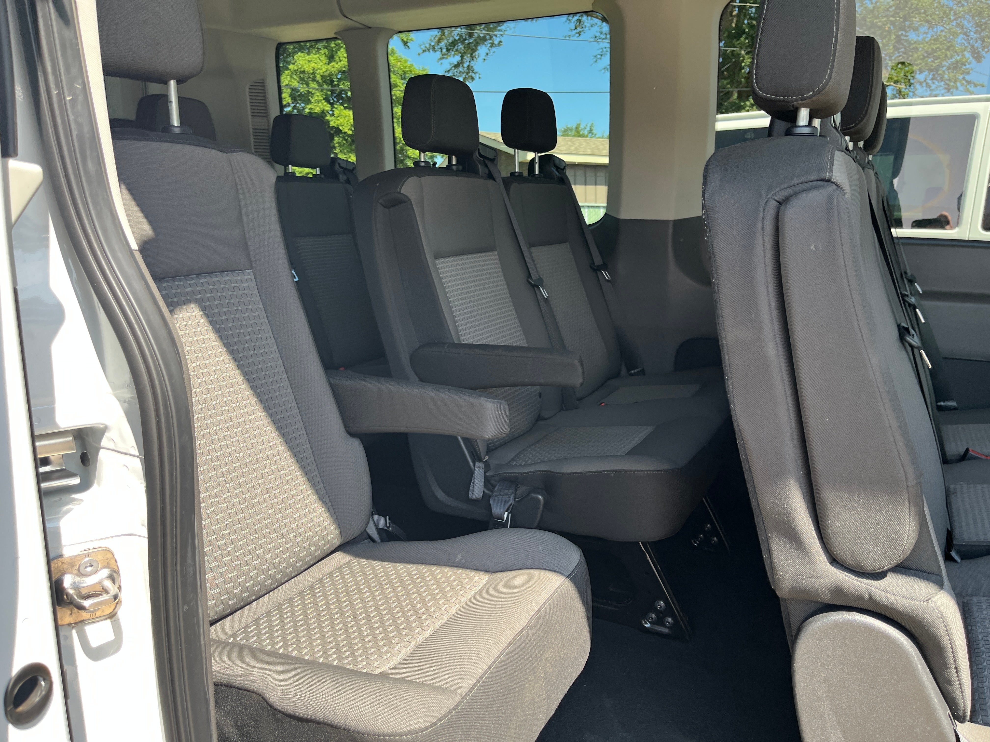 2025 Ford Transit Passenger Wagon XL