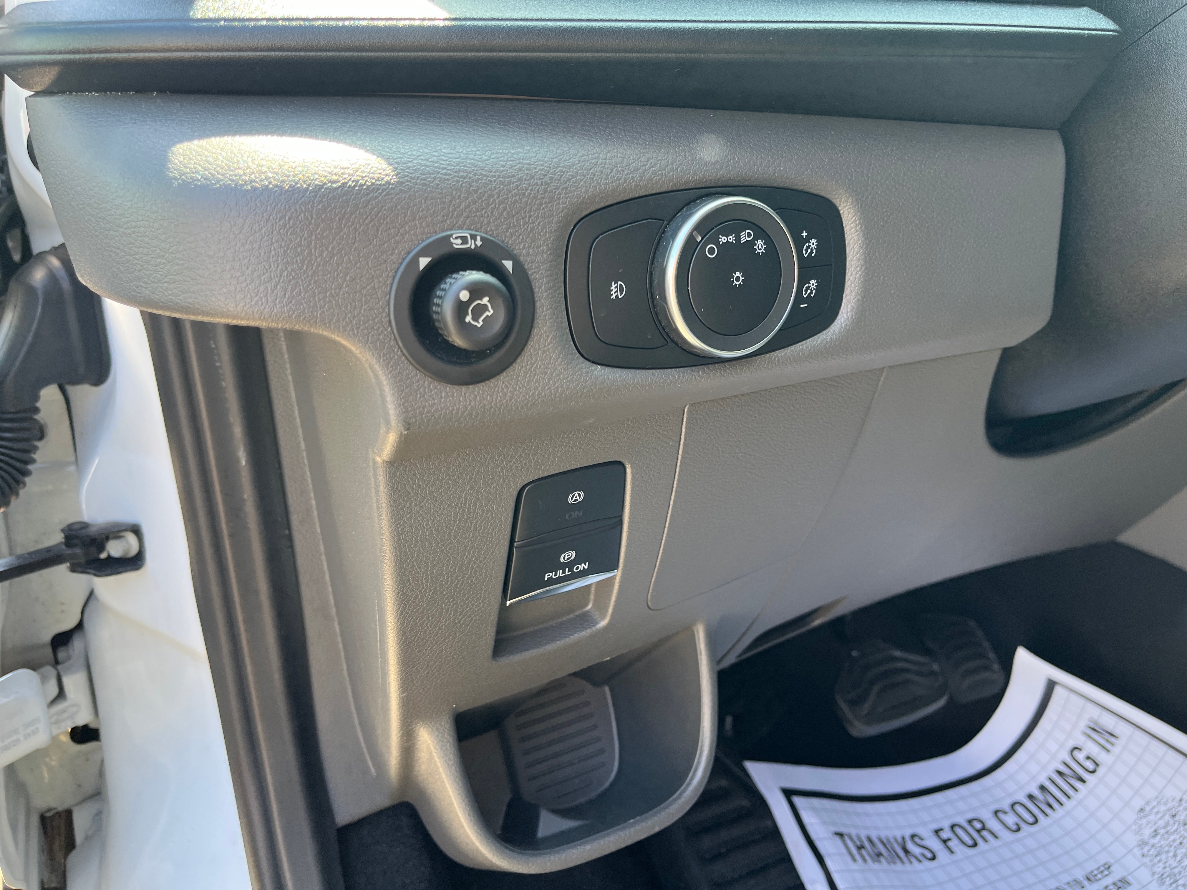 2025 Ford Transit Passenger Wagon XL