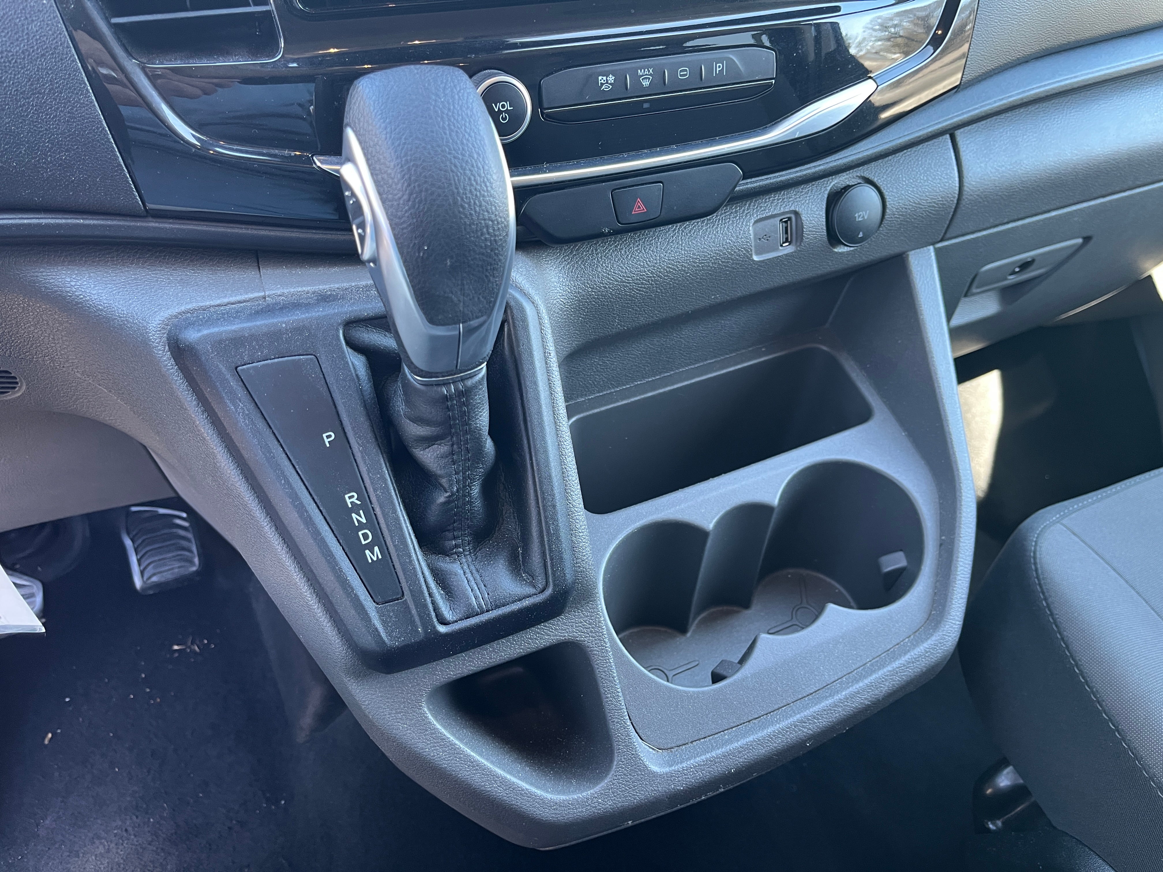 2023 Ford Transit Passenger Wagon XL