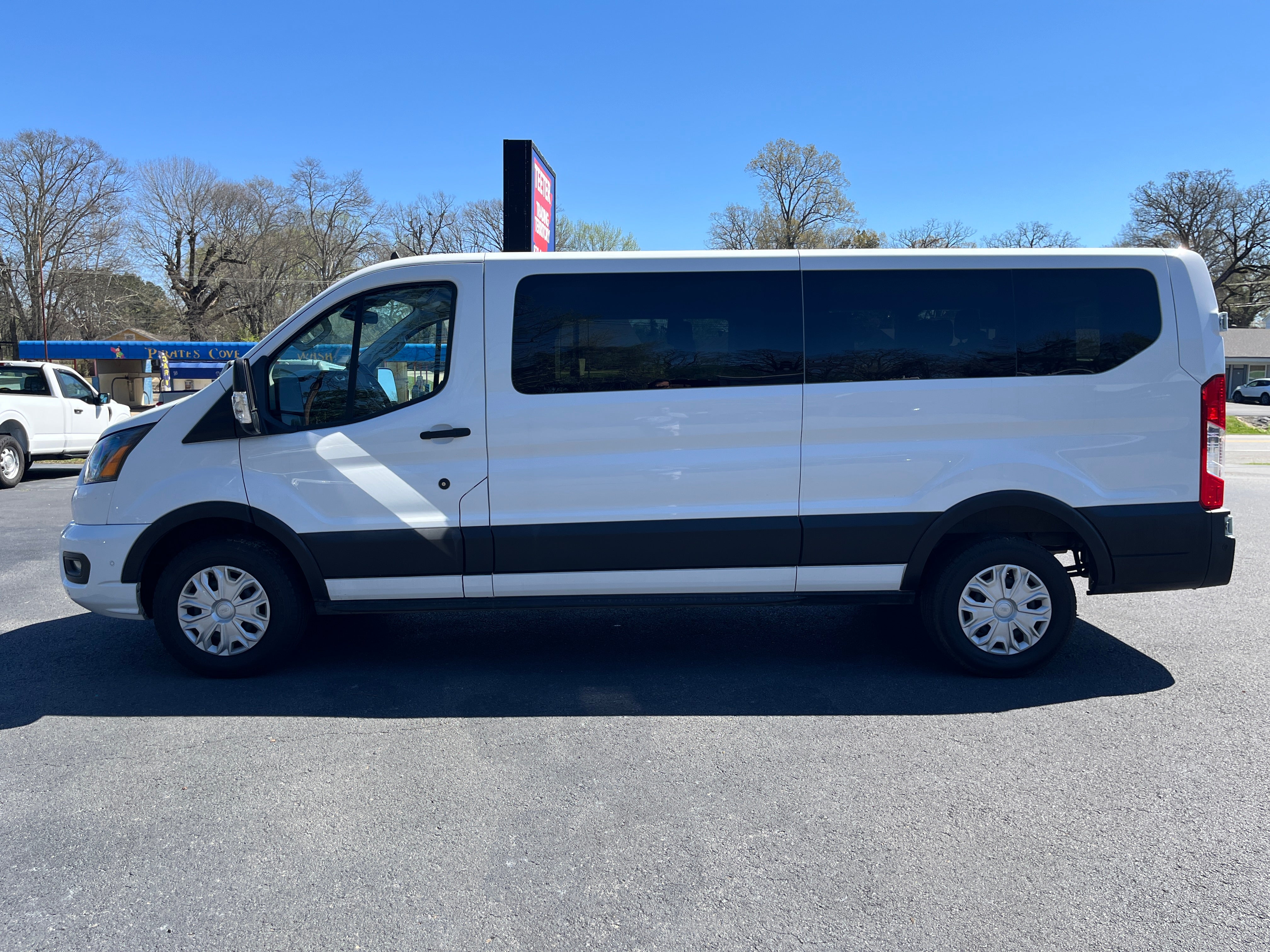 2023 Ford Transit Passenger Wagon XL
