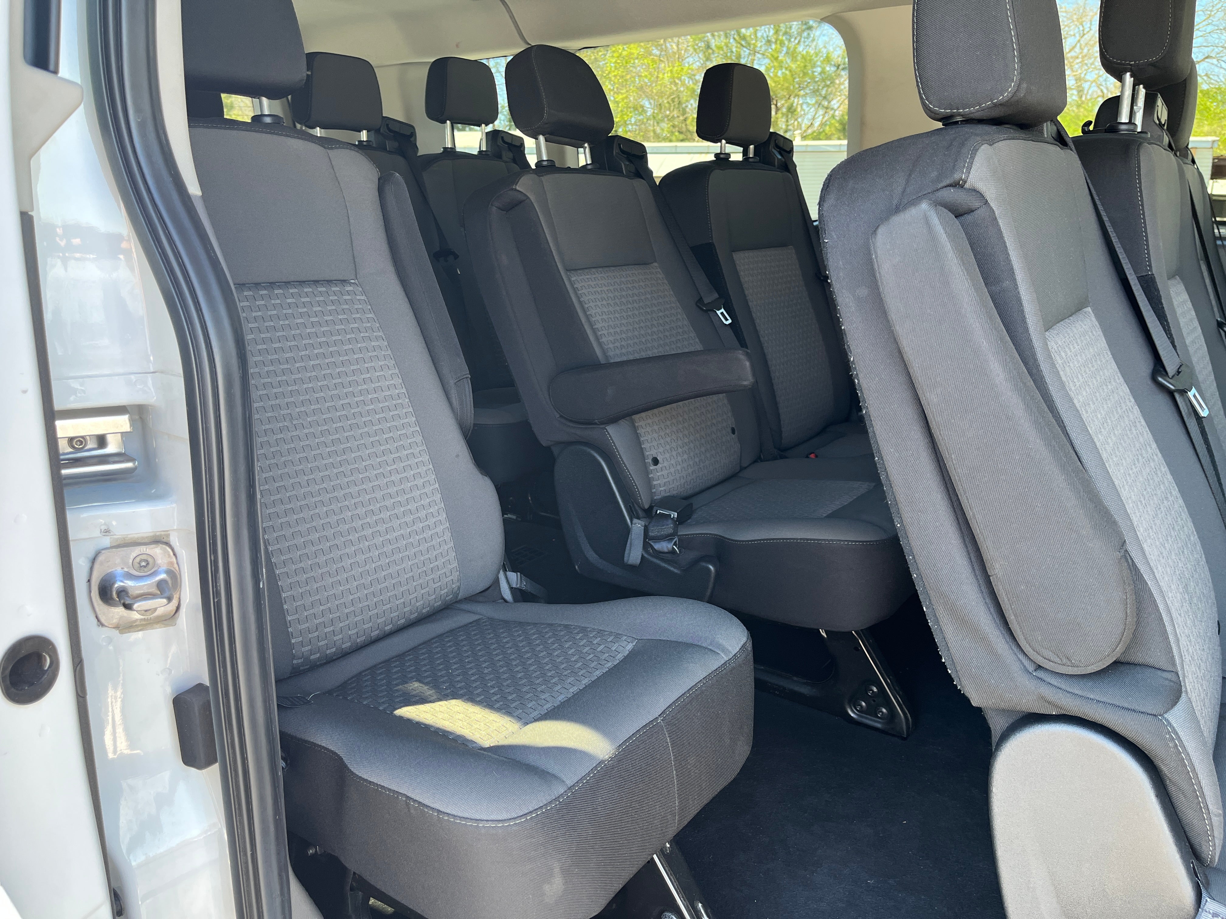 2023 Ford Transit Passenger Wagon XL