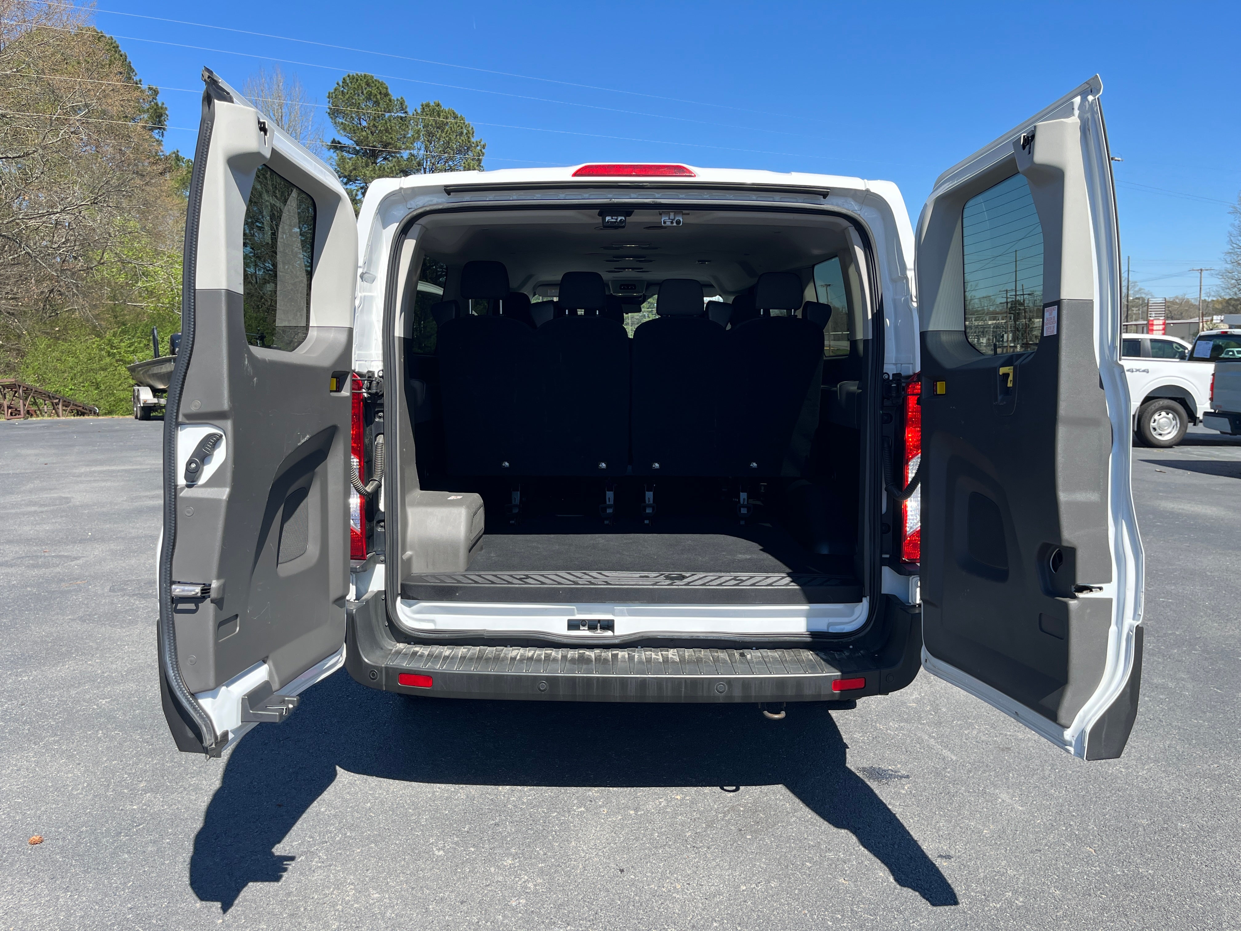 2023 Ford Transit Passenger Wagon XL