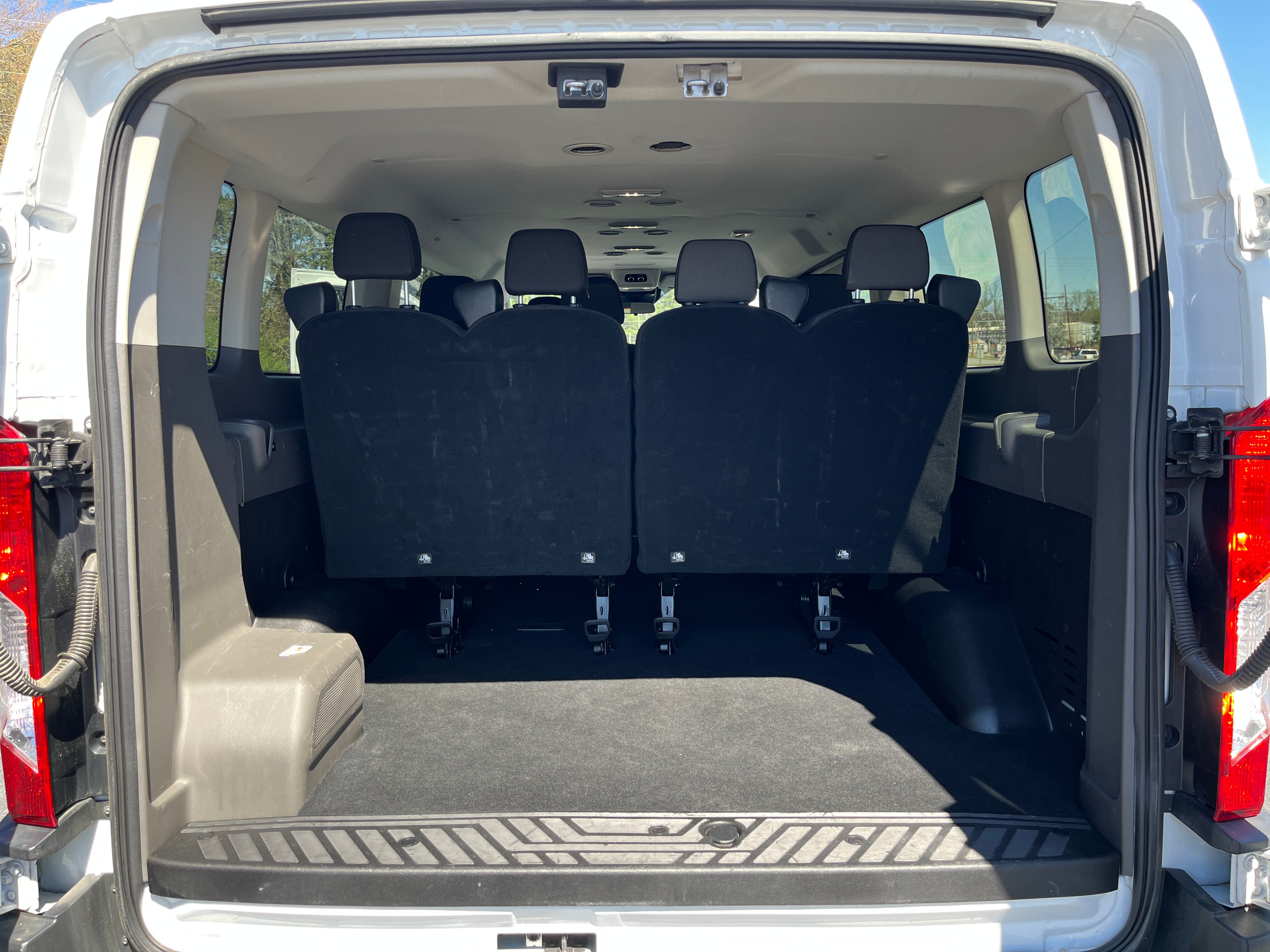 2023 Ford Transit Passenger Wagon XL