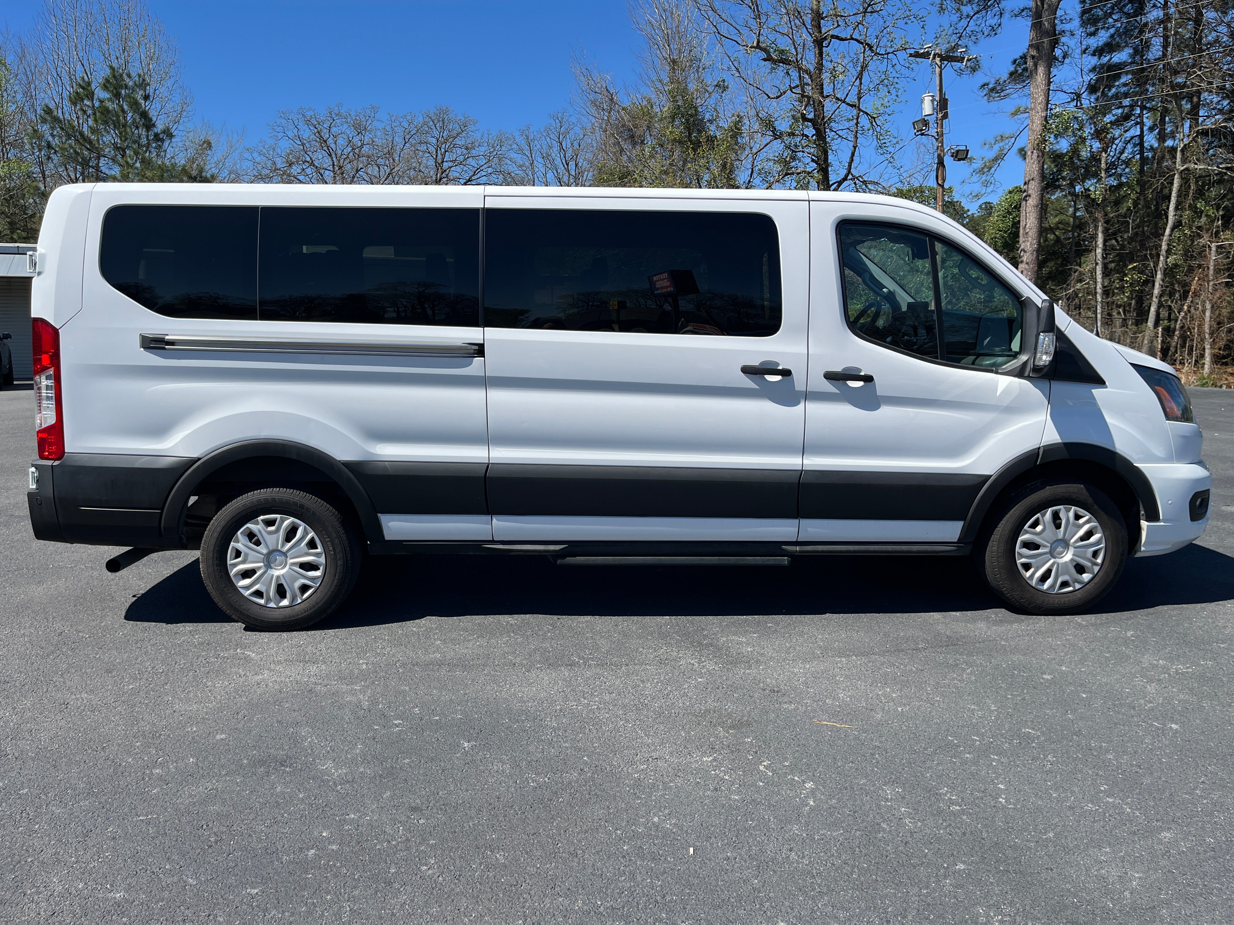 2023 Ford Transit Passenger Wagon XL