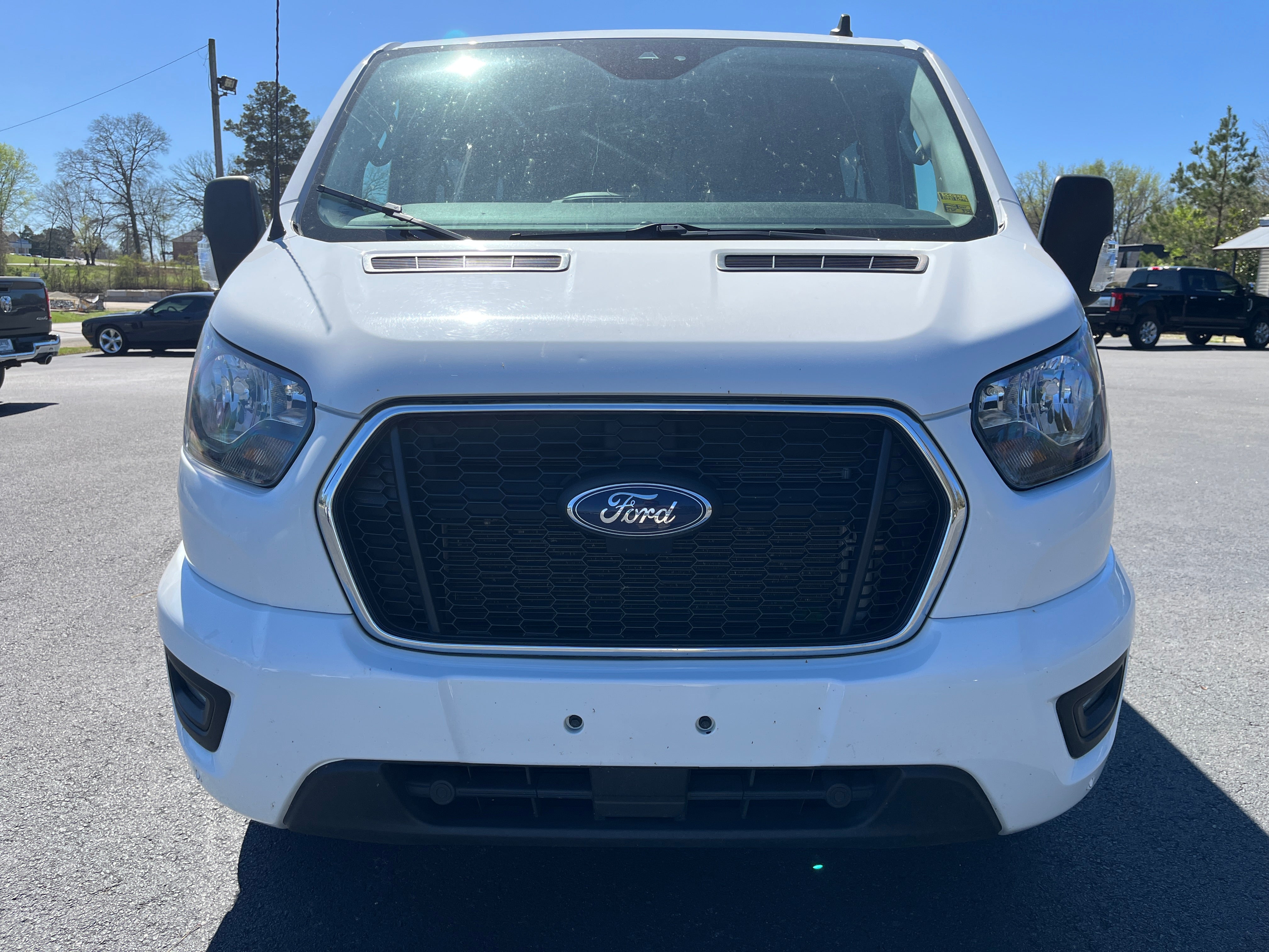 2023 Ford Transit Passenger Wagon XL