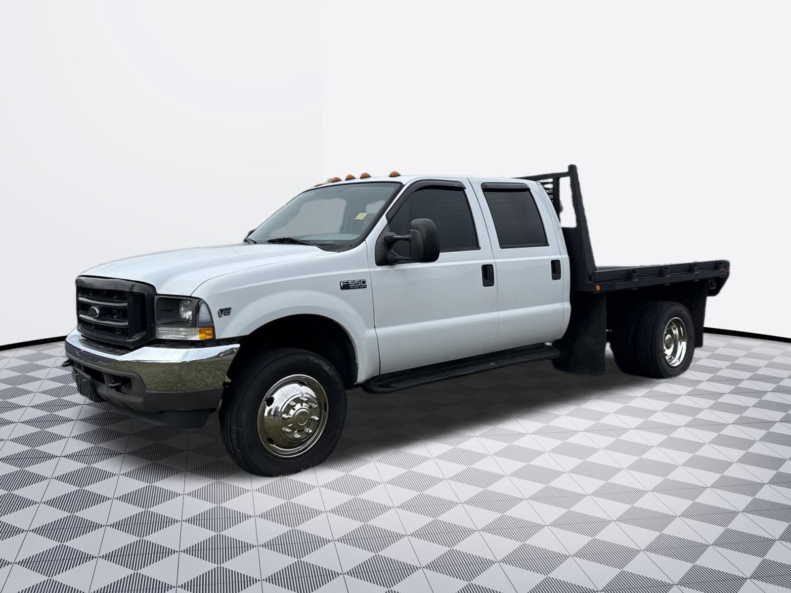 2004 Ford Super Duty F-550 DRW XL