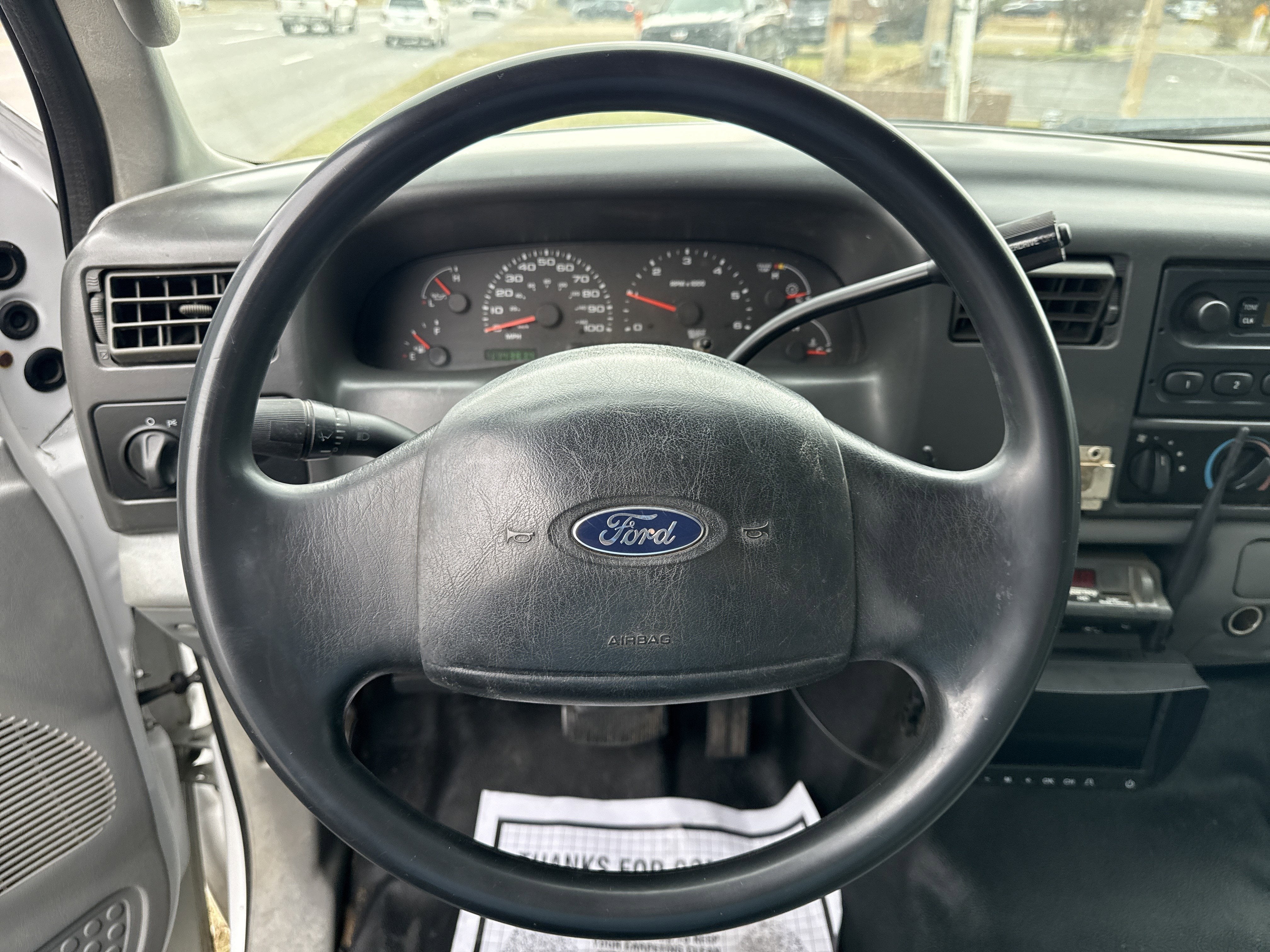 2004 Ford Super Duty F-550 DRW XL