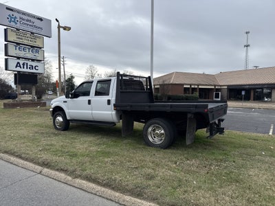 2004 Ford Super Duty F-550 DRW XL
