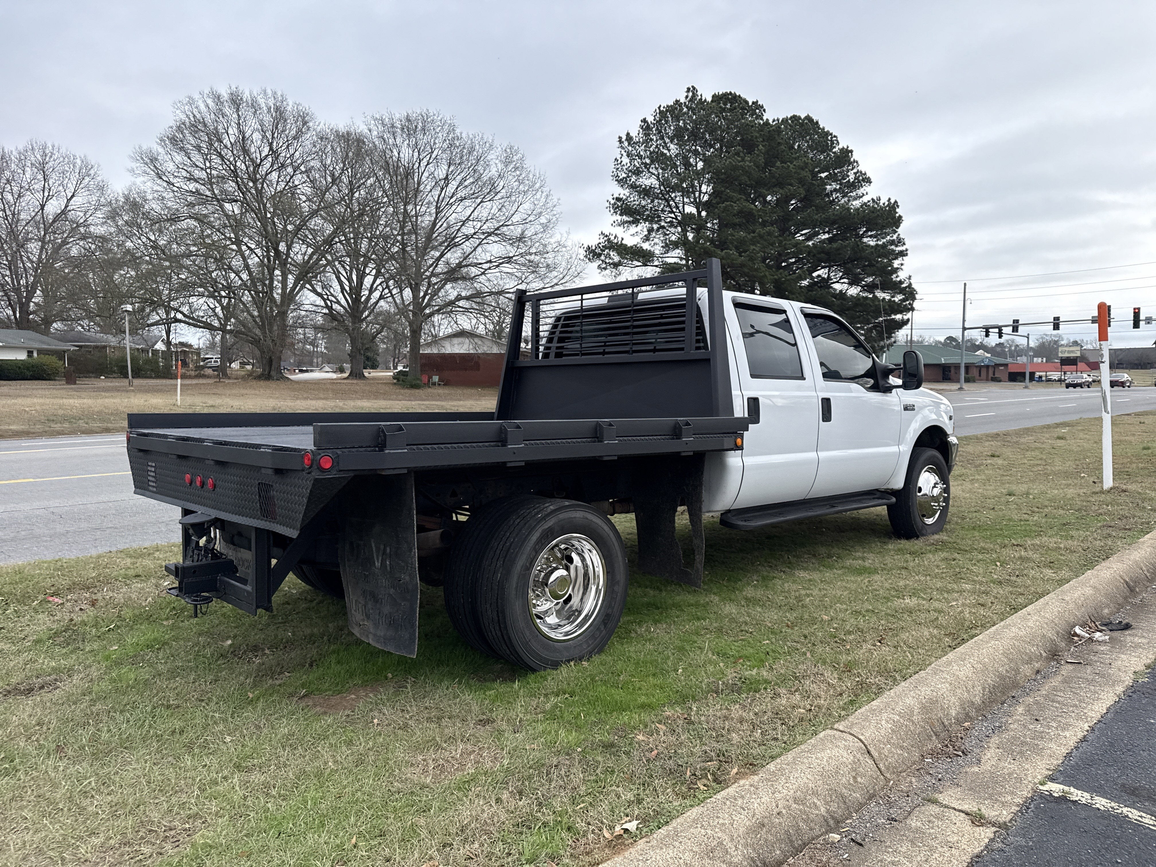 2004 Ford Super Duty F-550 DRW XL
