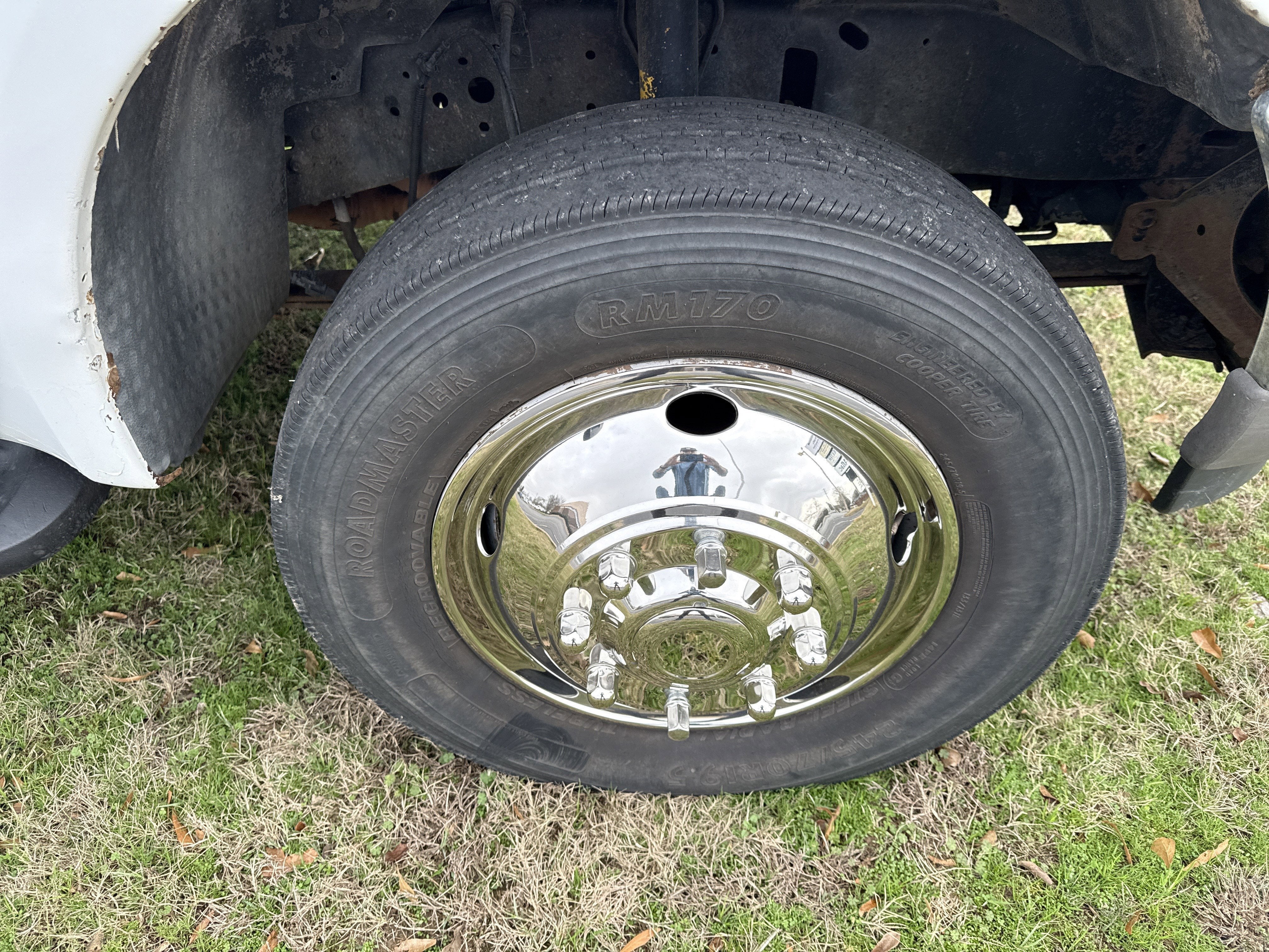 2004 Ford Super Duty F-550 DRW XL