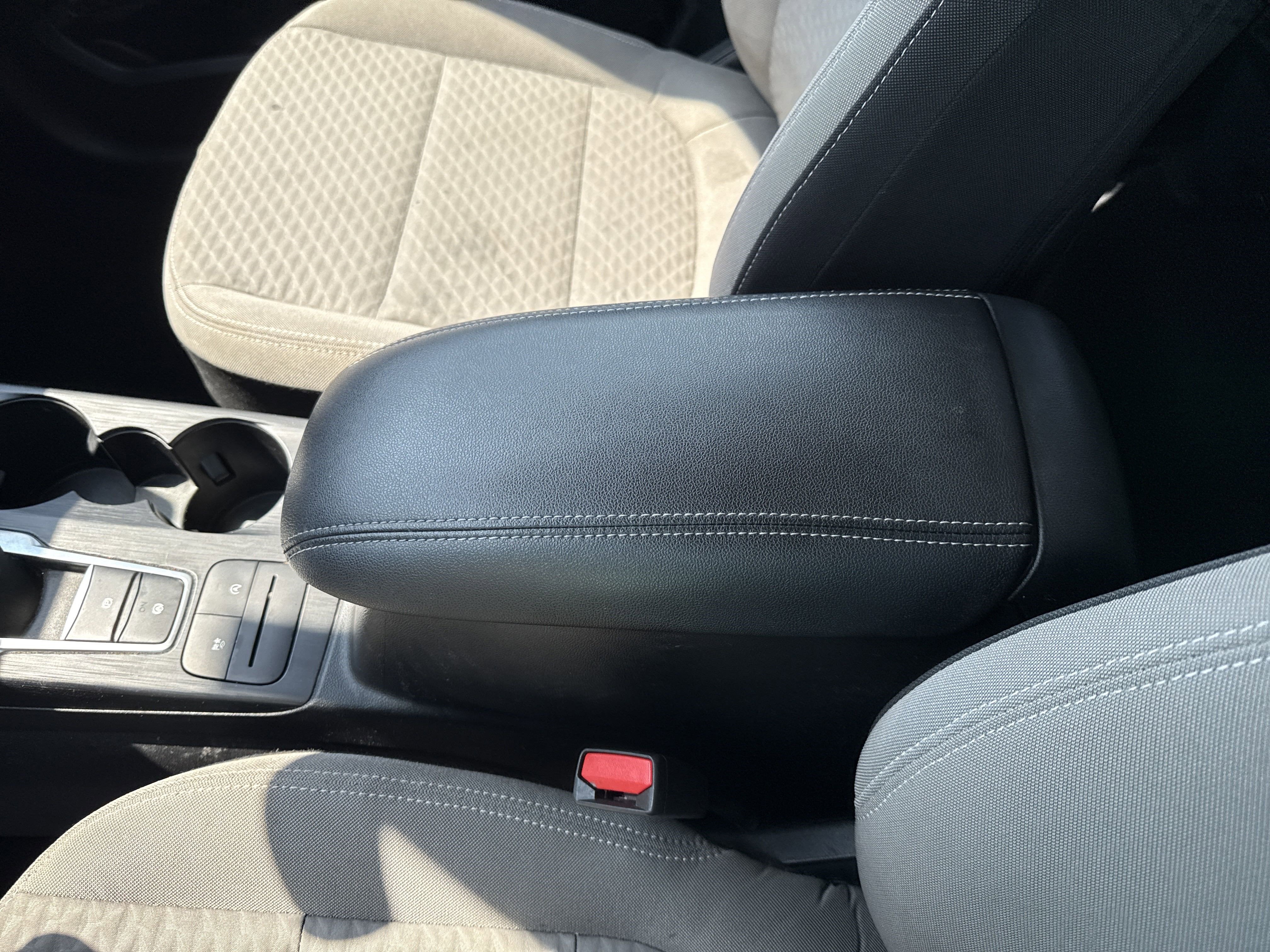 2022 Ford Escape Base