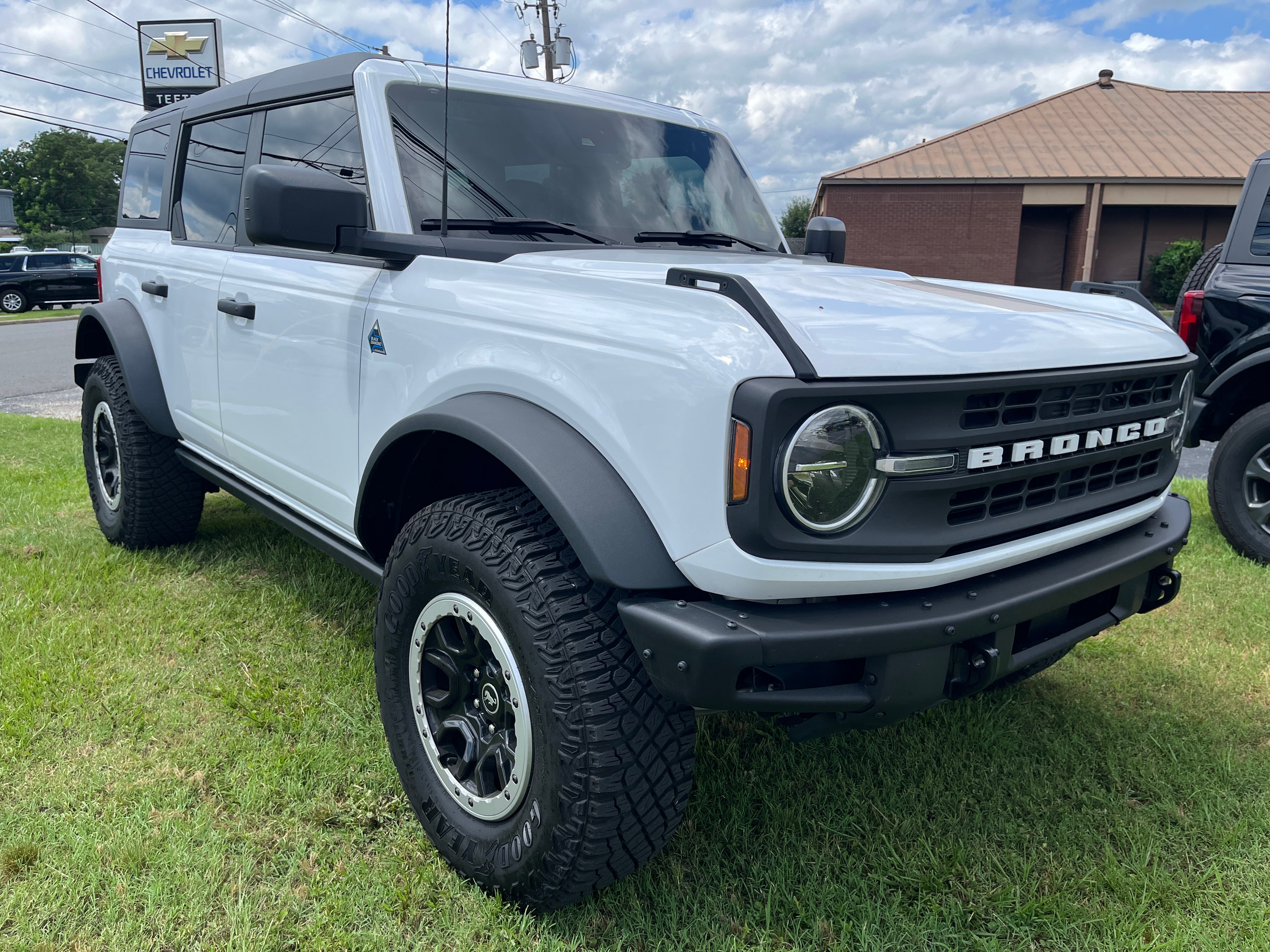 2023 Ford Bronco Base